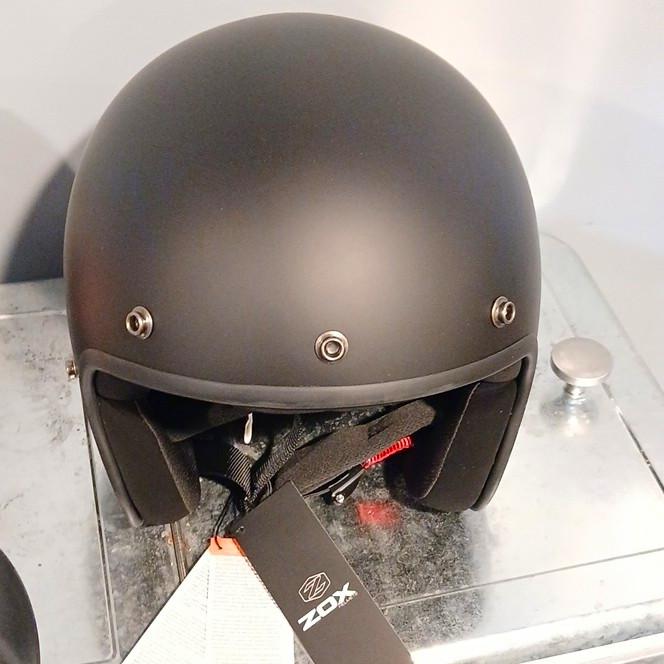 zox motorcycle helmet