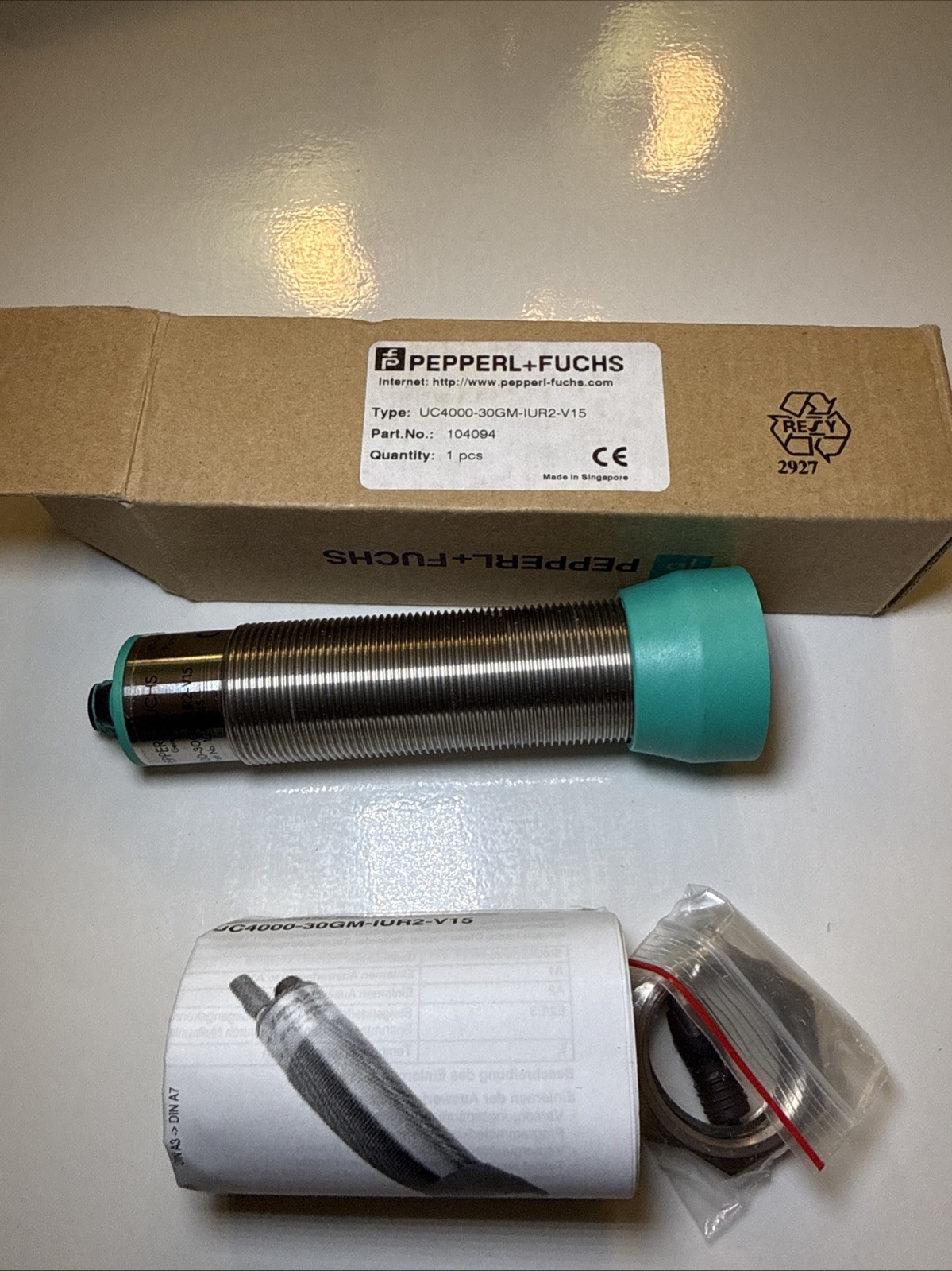 1PC Pepperl+Fuchs UC4000-30GM-IUR2-V15 Ultrasonic Barrel-Style Proximity Sensor 1PC Pepperl+Fuchs UC4000-30GM-IUR2-V15 Ultrasonic Barrel-Style Proximity Sensor