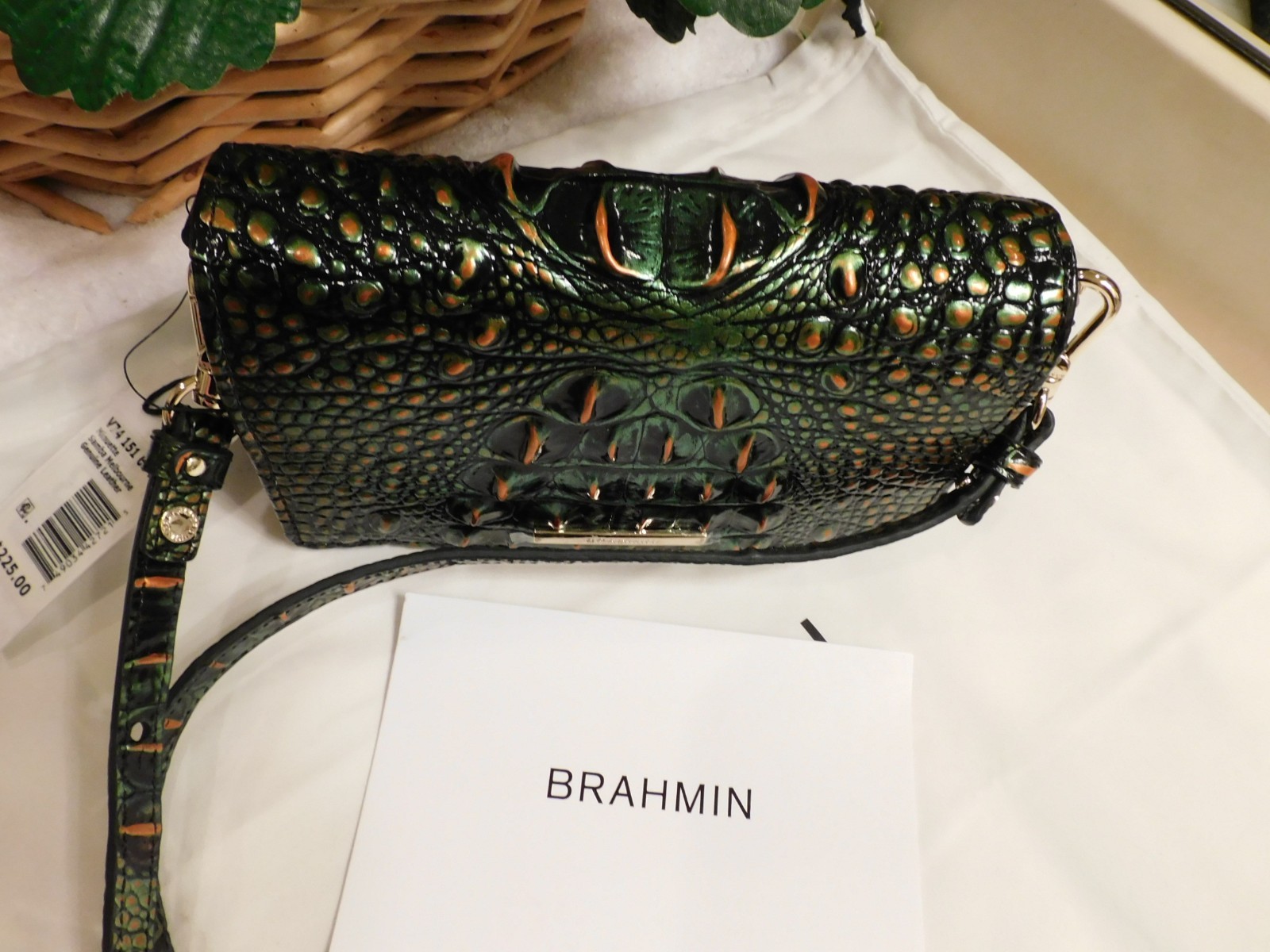 NWT BRAHMIN MINUETTE CROSSBODY IN SAMBA MELBOURNE V74 151 00437 $225**FREE SHIP*