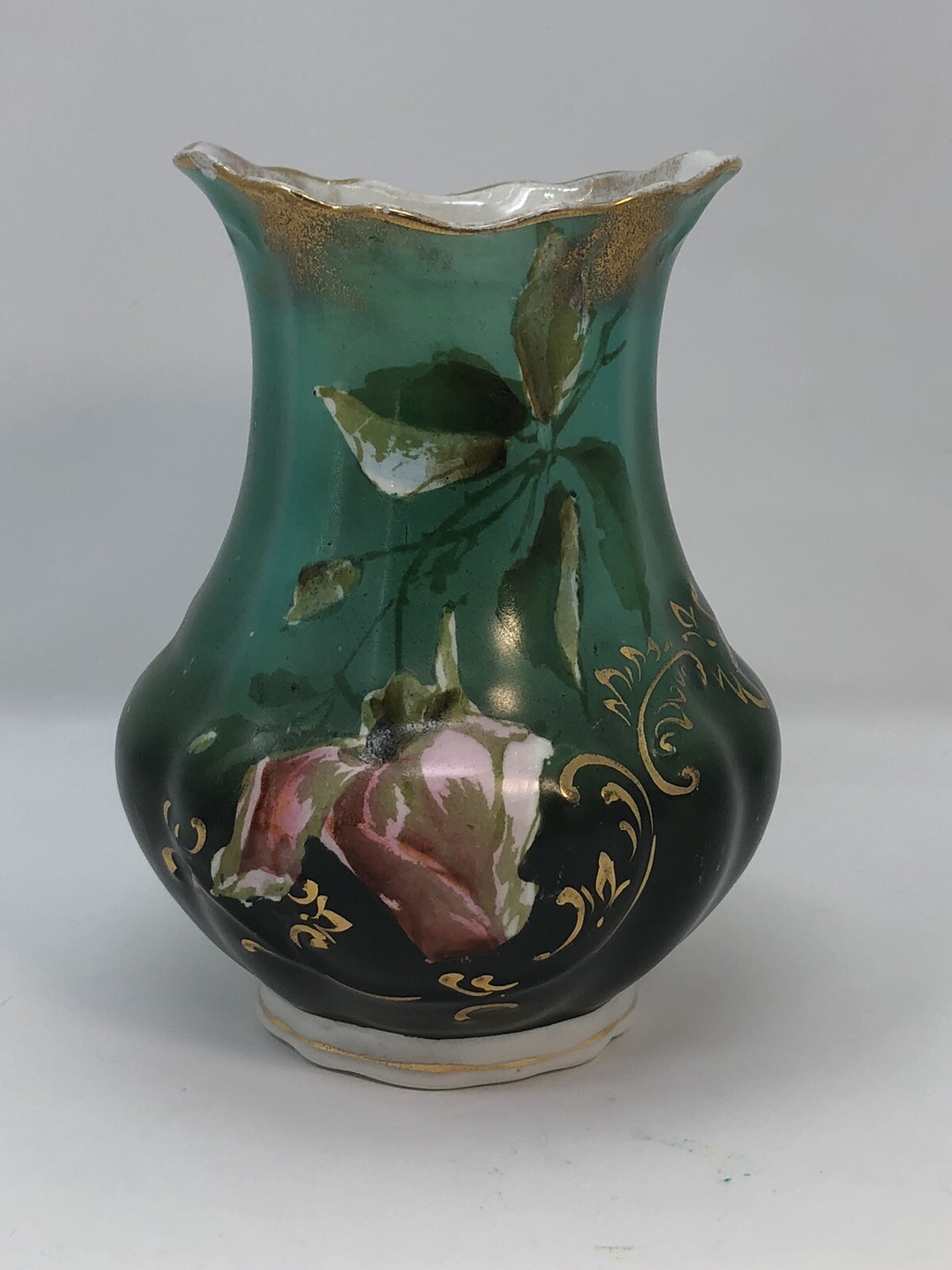 Antique Mercer Vase Porcelain Semi-Vitreous Floral Gold Trim 5.5”