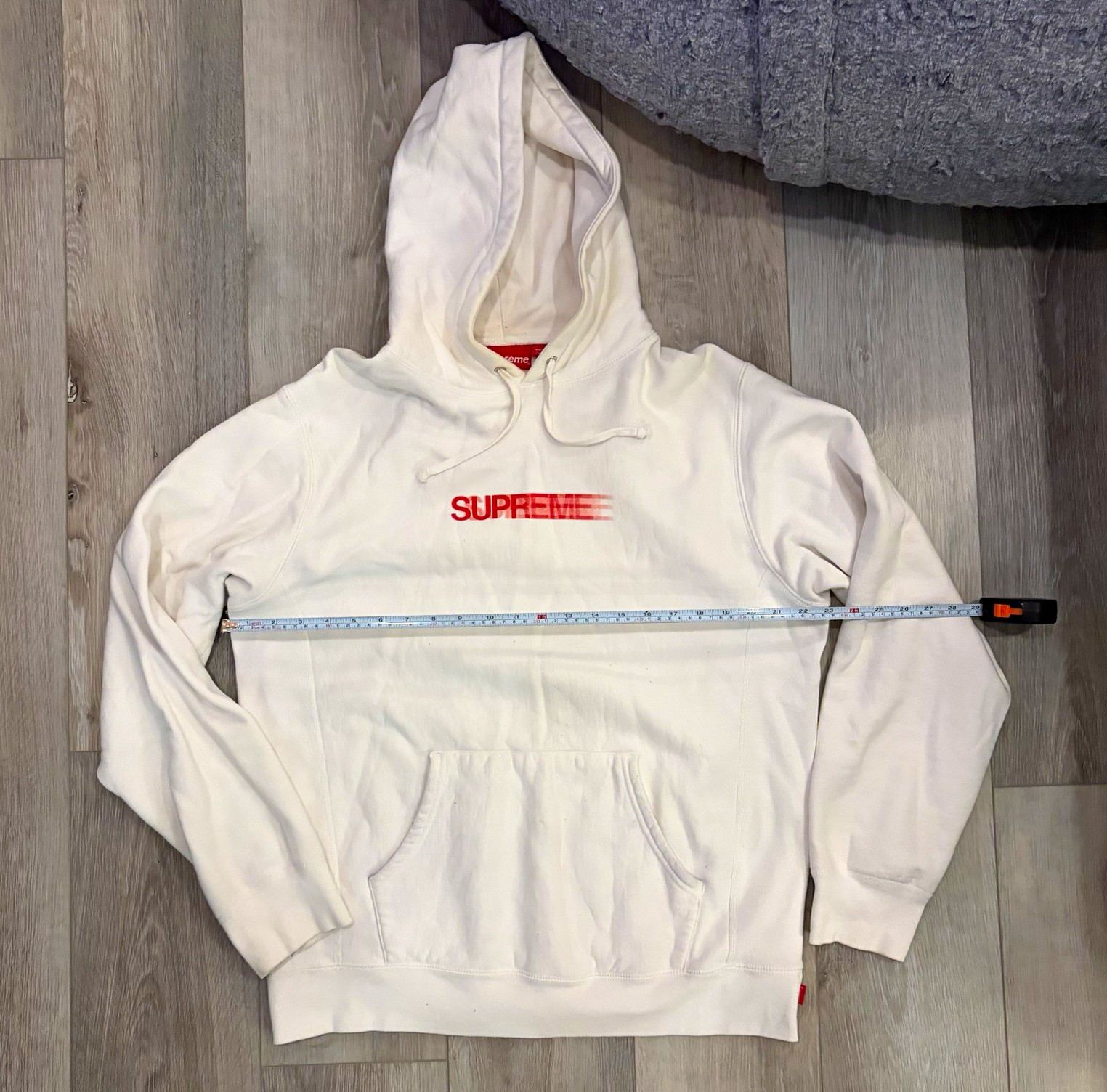 Supreme Motion Logo Hooded Sweatshirt (SS20) Size Large Supreme Motion Logo Hooded Sweatshirt (SS20) Size Large