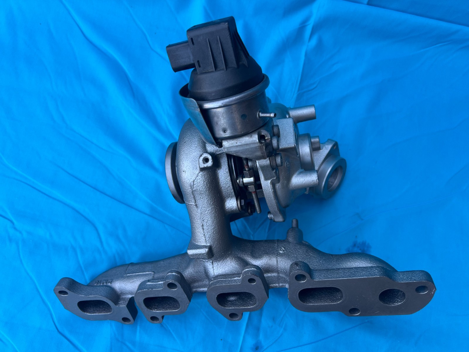 2012-2014 VW Passat TDI 2.0L Diesel BV40 BorgWarner OEM Genuine Turbo Charger