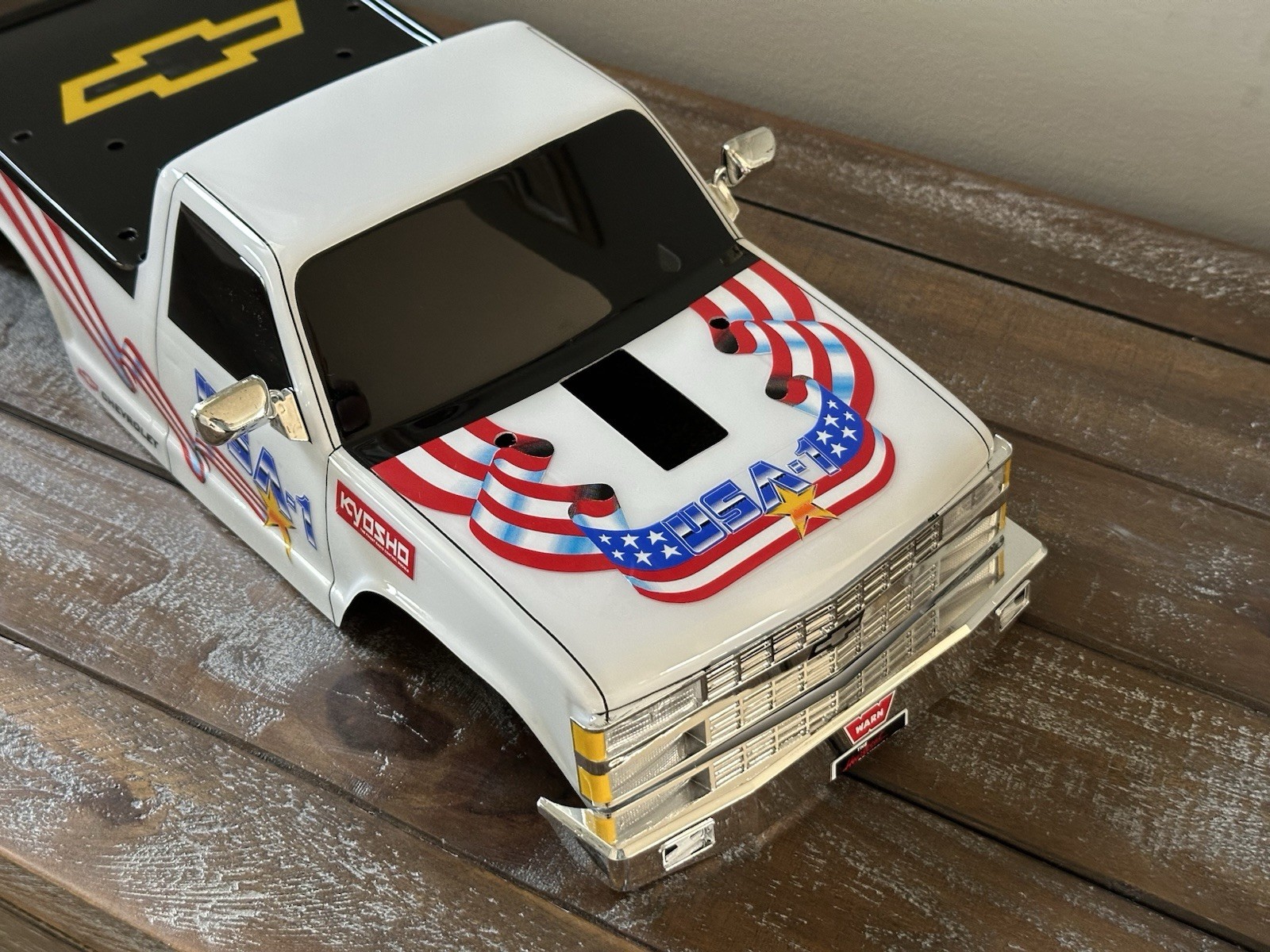 VINTAGE | Kyosho USA-1 Electric | Painted Body | Chrome | Decals | USA | NEW