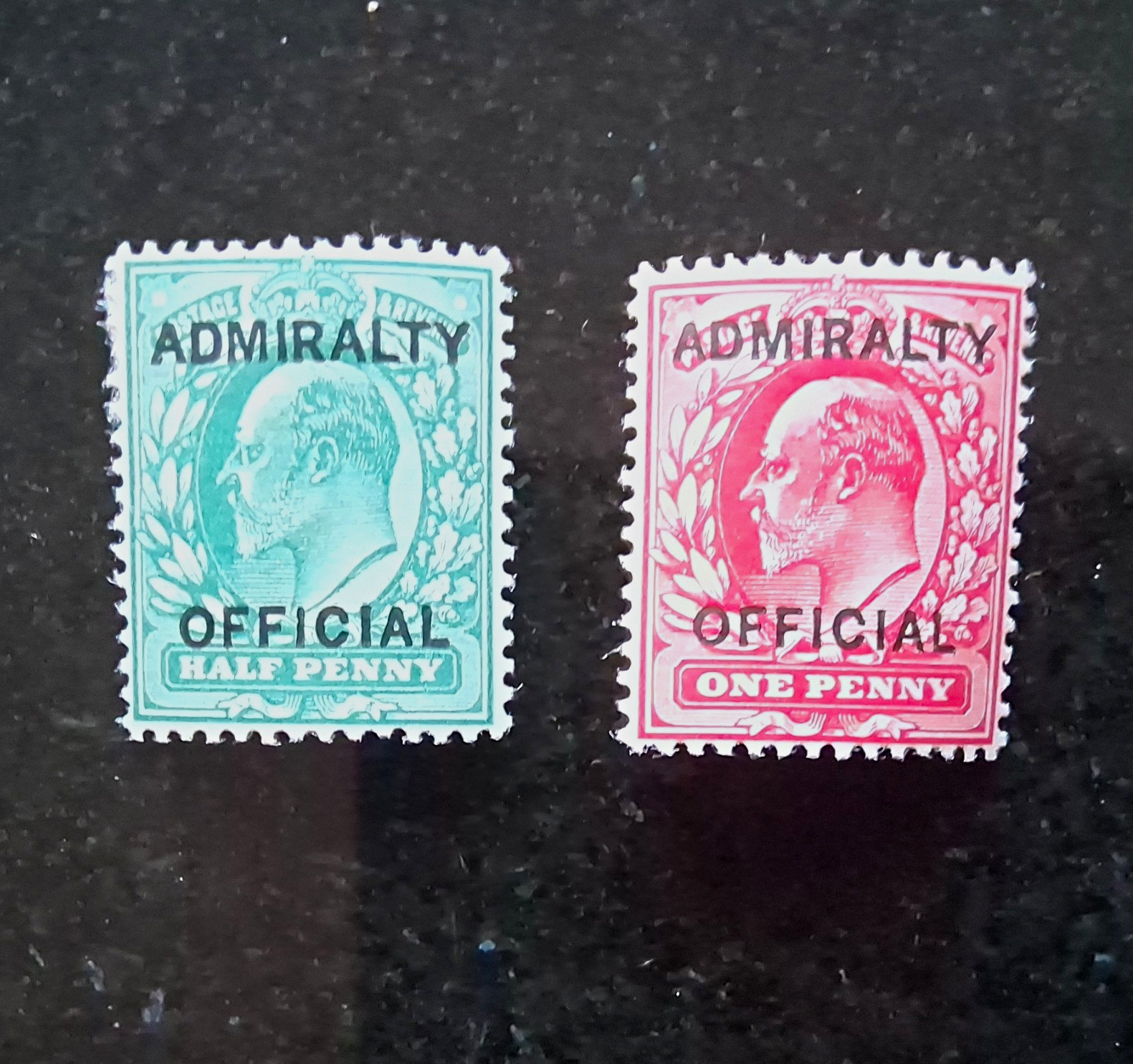 GB King Edward VII Admiralty Official 1/2d & 1d (2)  Green/Red.