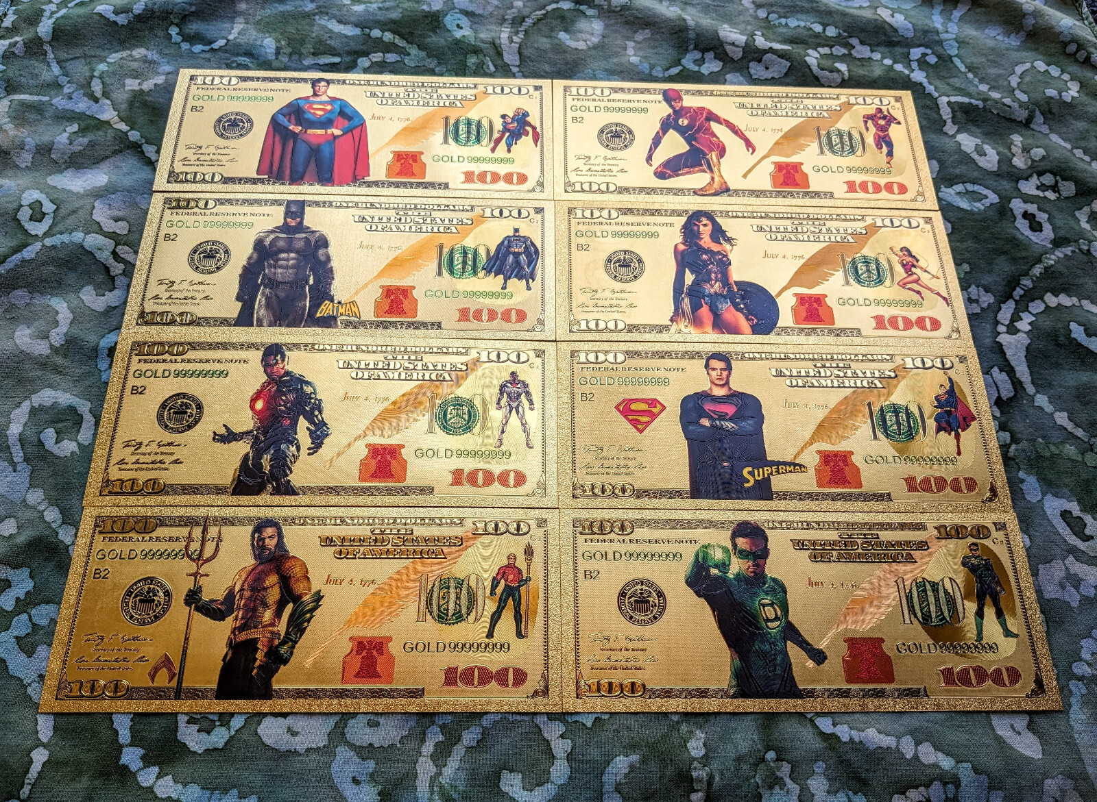 Rare *COMPLETE* 8 pc 24k Gold Foil Plated DC Heroes Banknote Set  Superman
