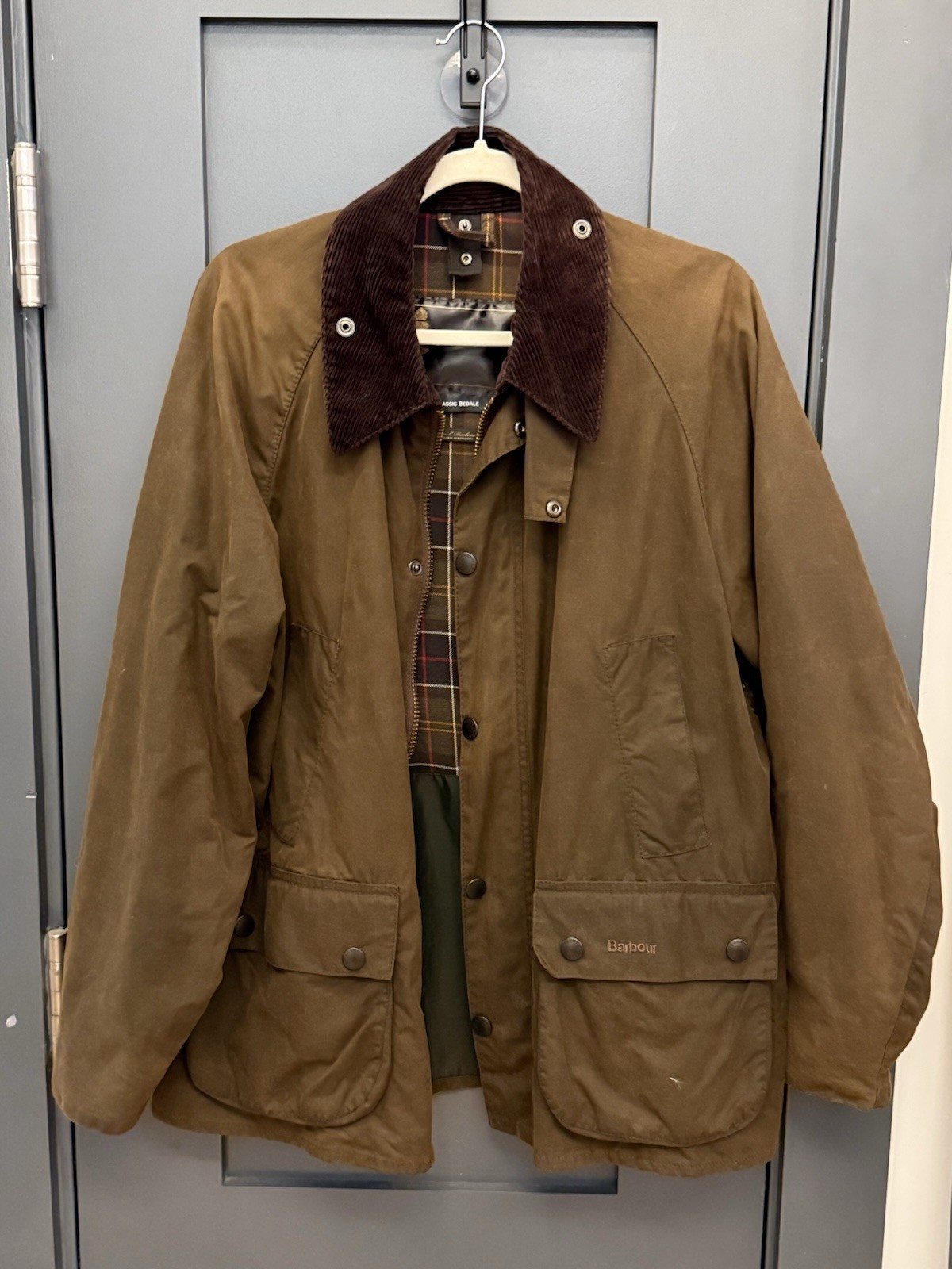 Barbour Classic Beaufort Waxed Cotton Jacket - Sage Barbour Classic Beaufort Waxed Cotton Jacket - Sage