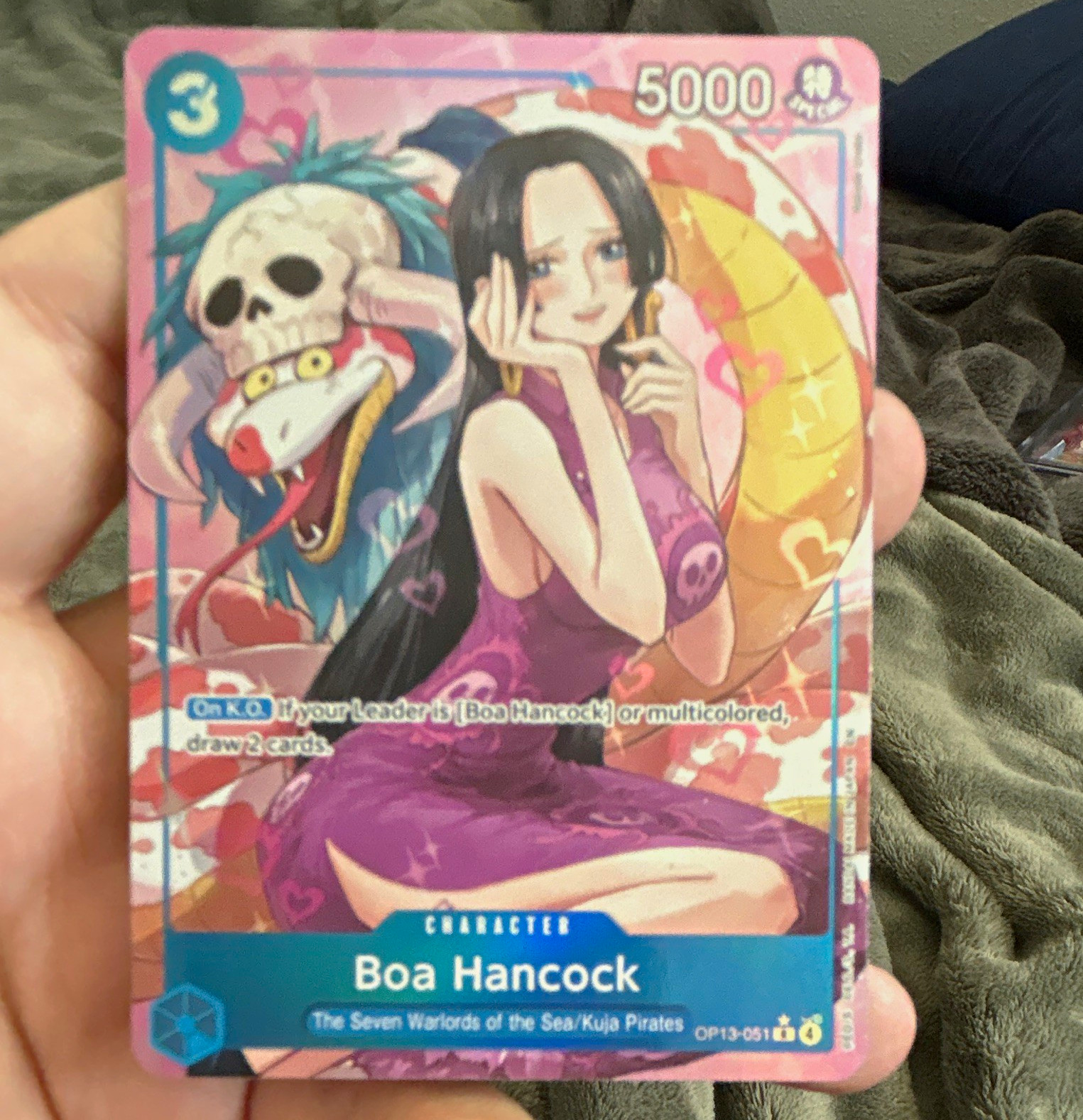 Bandai Boa Hancock OP13-051 Carrying on His Will rare Alt Art Holo Eng 5000 Bandai Boa Hancock OP13-051 Carrying on His Will rare Alt Art Holo Eng 5000
