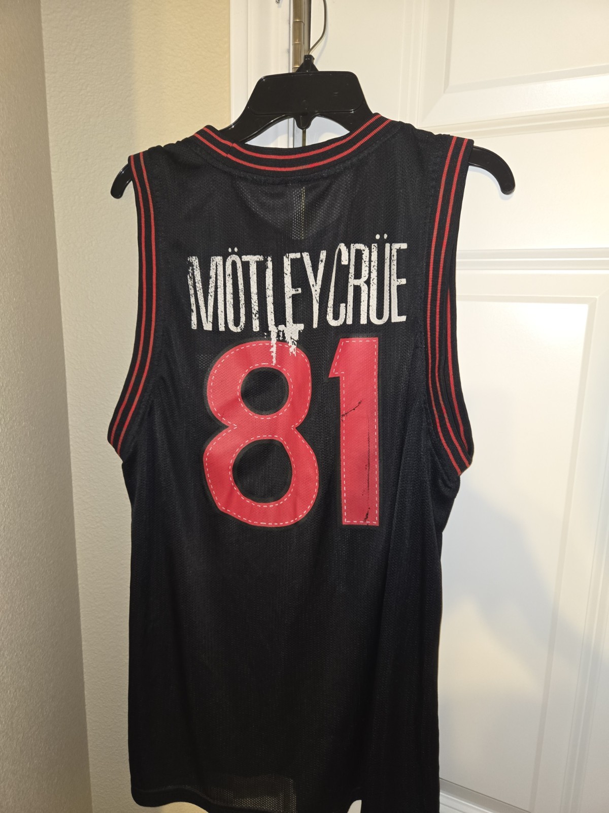 Vintage 2000s Black and Red Mötley Crüe \'Crue 81\' Basketball Jersey Vintage 2000s Black and Red Mötley Crüe \'Crue 81\' Basketball Jersey