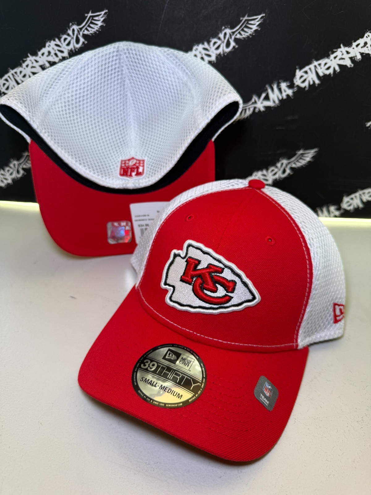 NWT New Era 39Thirty Kansas City Chiefs Team Logo Red White Flex Fit Hat MENS