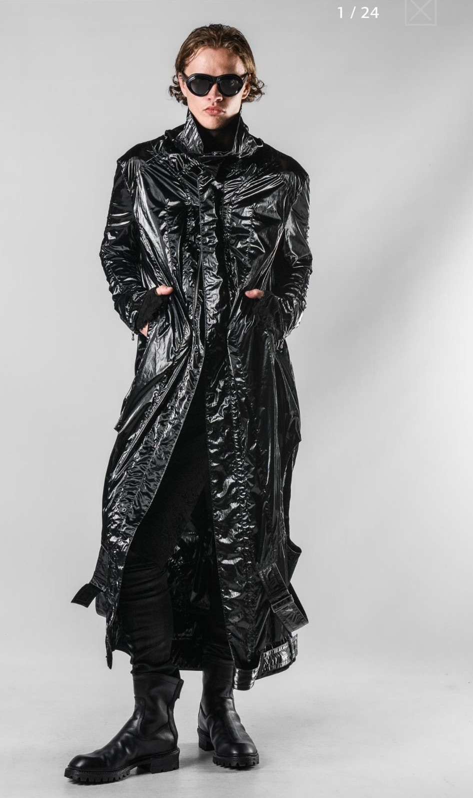 Julius_7 Elongatable Layered High Neck Jacket
