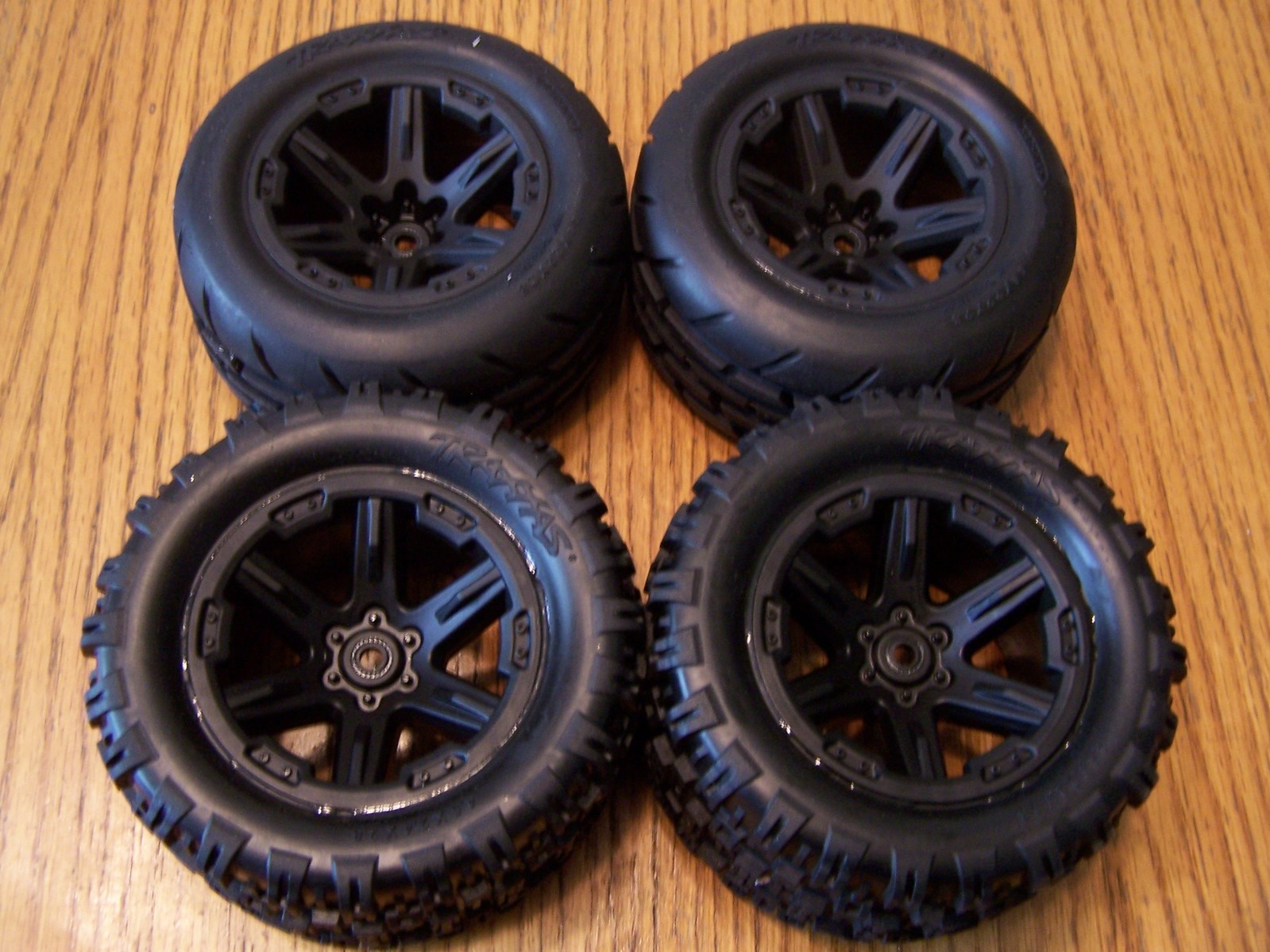 Fits Traxxas Rustler 2wd Brushless VX3 Sledgehammer Tires & RXT 2.8 Black Wheels