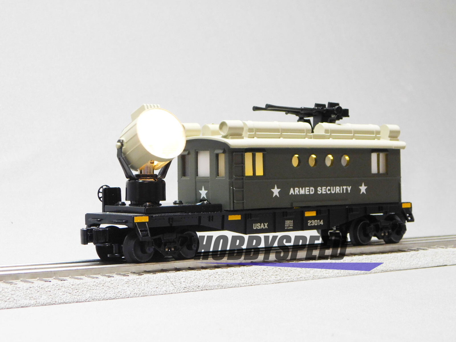 LIONEL US ARMY SECURITY CABOOSE ROTARY WITH BEACON #23014 O GAUGE 2223010-C NEW