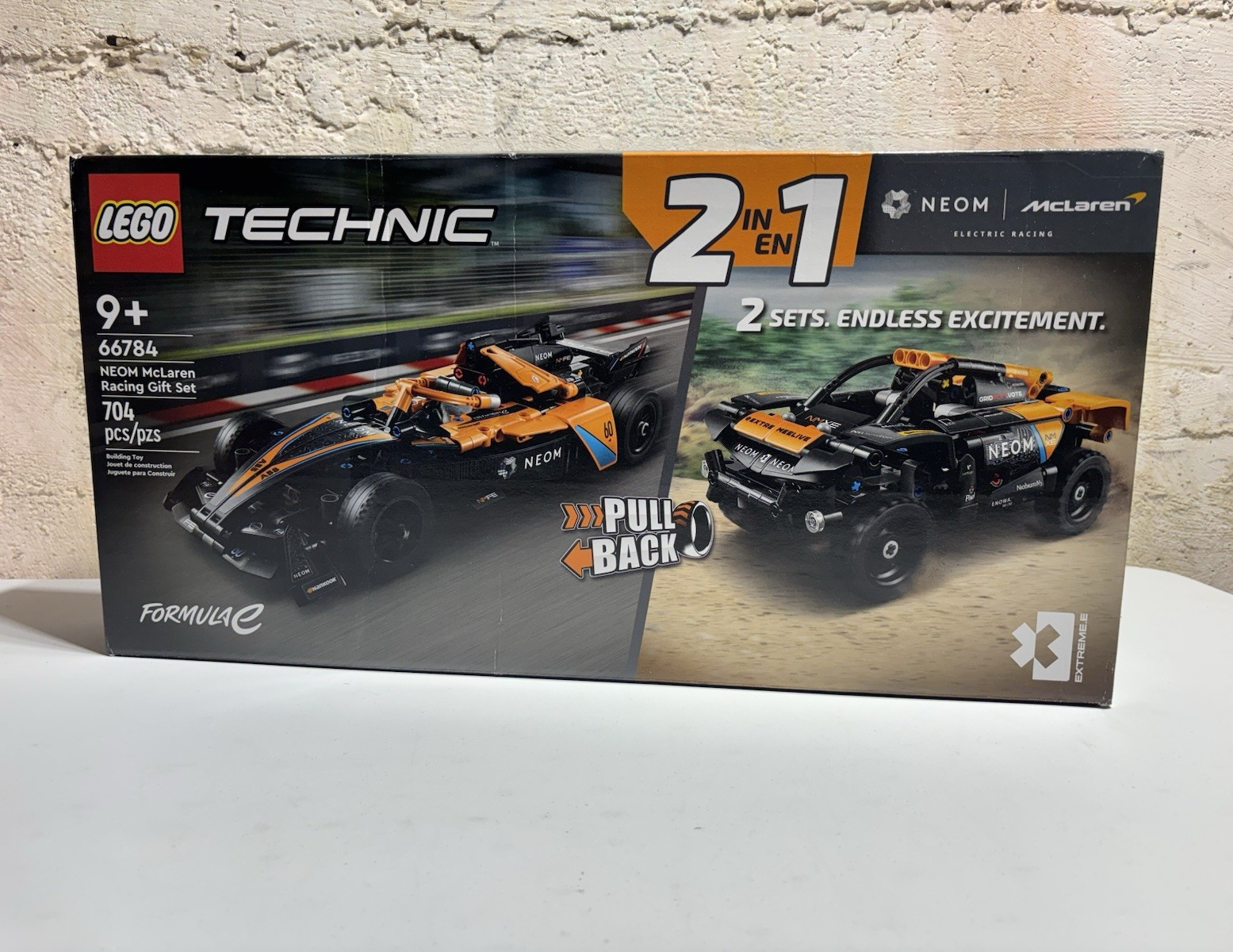LEGO 66784 Technic NEOM McLaren Racing Gift Set Sealed Retired 704 PCS LEGO 66784 Technic NEOM McLaren Racing Gift Set Sealed Retired 704 PCS