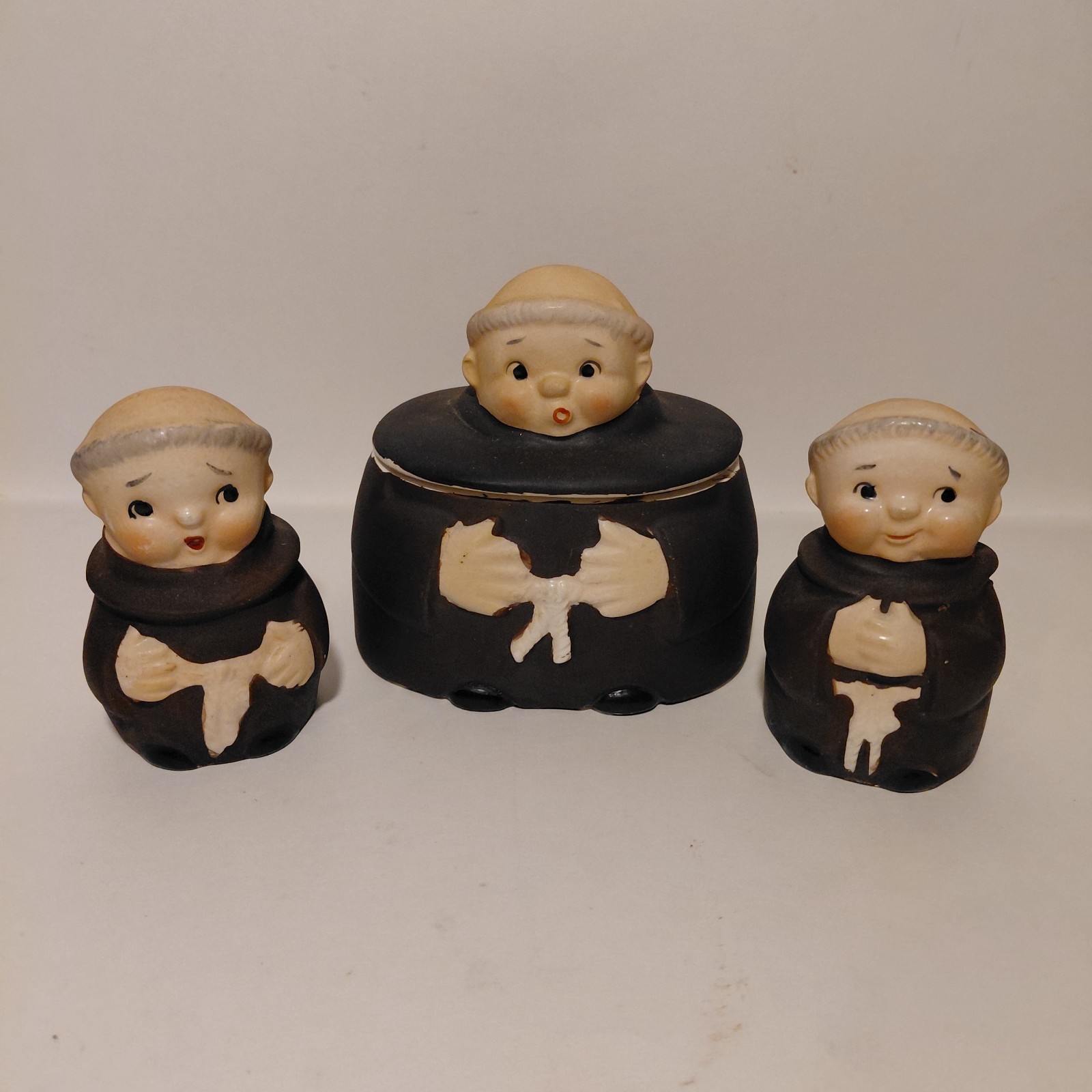 Rare Vintage 1950s Enesco Imports 3 pc Friar Tuck Munk Salt & Pepper Shaker Set