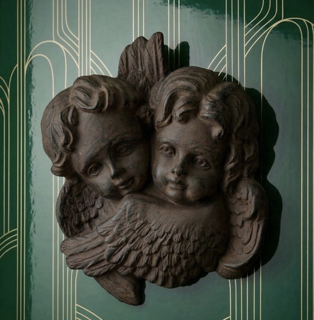 VTG Hollywood Regency Double Angel Cherub Wall Plaque Cast Iron 3D Putti Decor