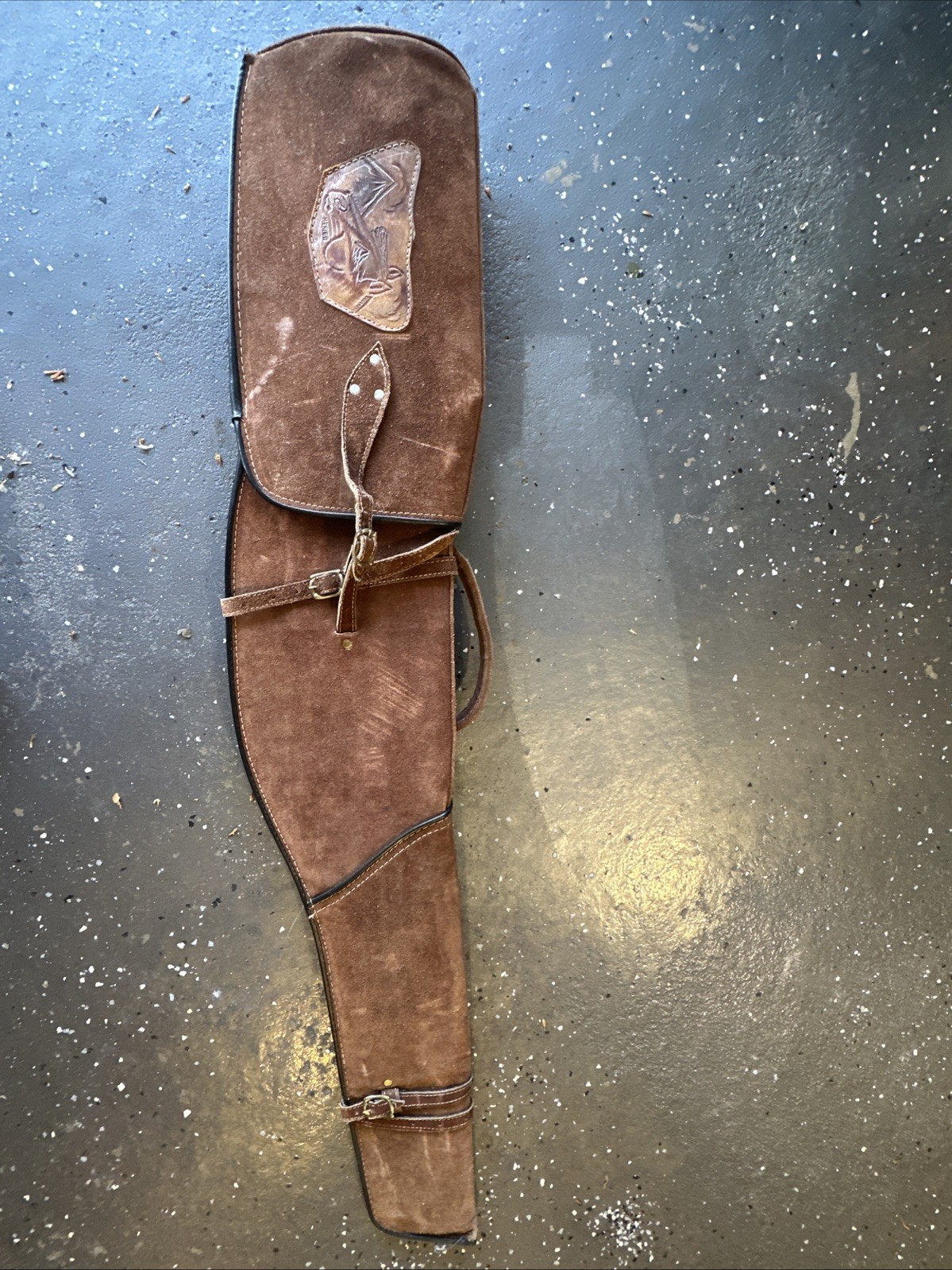 Vintage 2 Piece Tooled Leather Shotgun Case Very Nice Piece Vintage 2 Piece Tooled Leather Shotgun Case Very Nice Piece