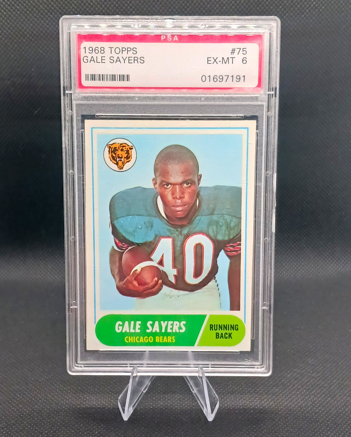Double Vintage 1968 Topps Gale Sayers Chicago Bears #75 Football Old PSA 6