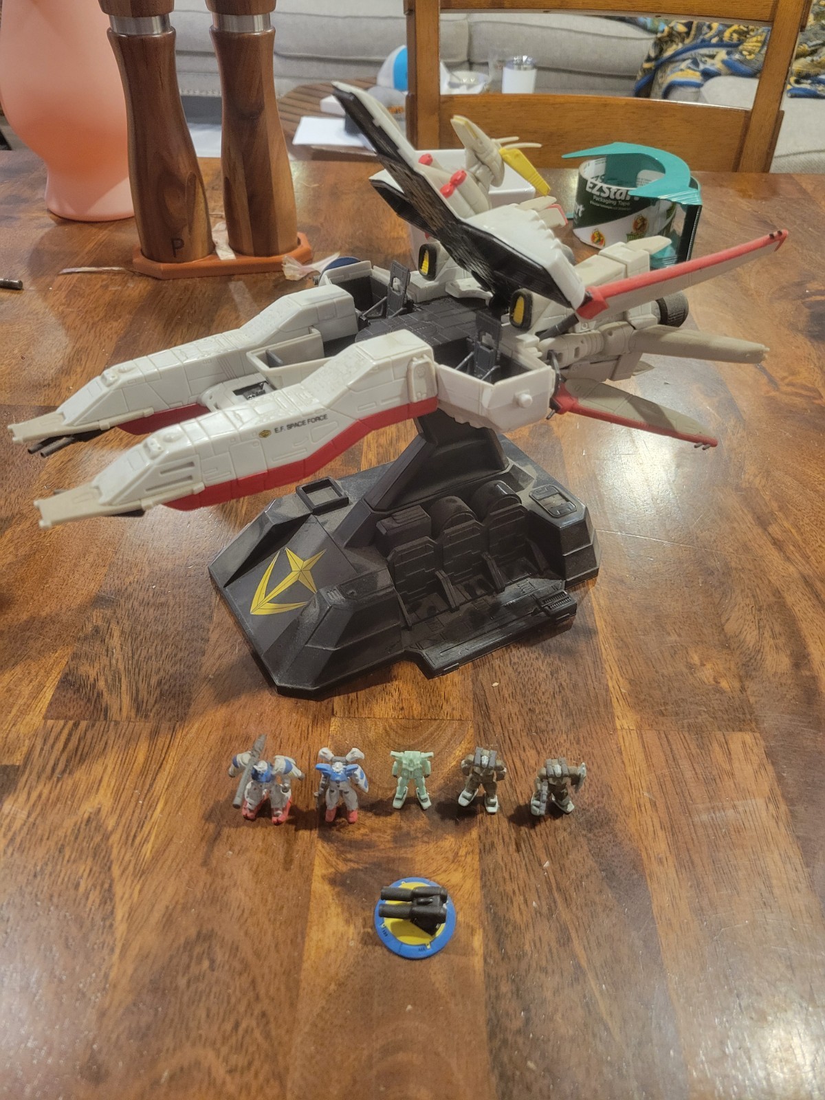 Vintage 2001 Bandai Gundam M&V Deluxe Assault Carrier Albion Set - ALL 5 FIGURES Vintage 2001 Bandai Gundam M&V Deluxe Assault Carrier Albion Set - ALL 5 FIGURES