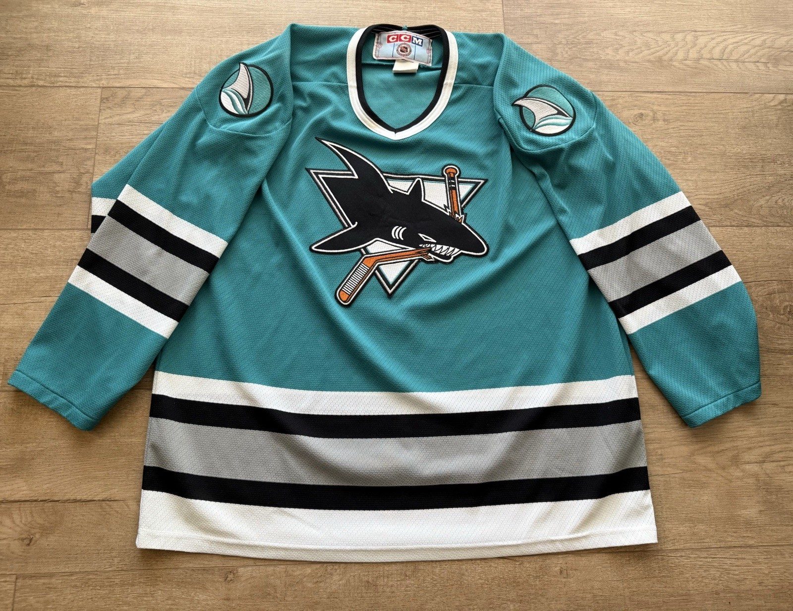 Vintage 1990s CCM San Jose Sharks Maska Jersey Hockey NHL Teal White Black XL