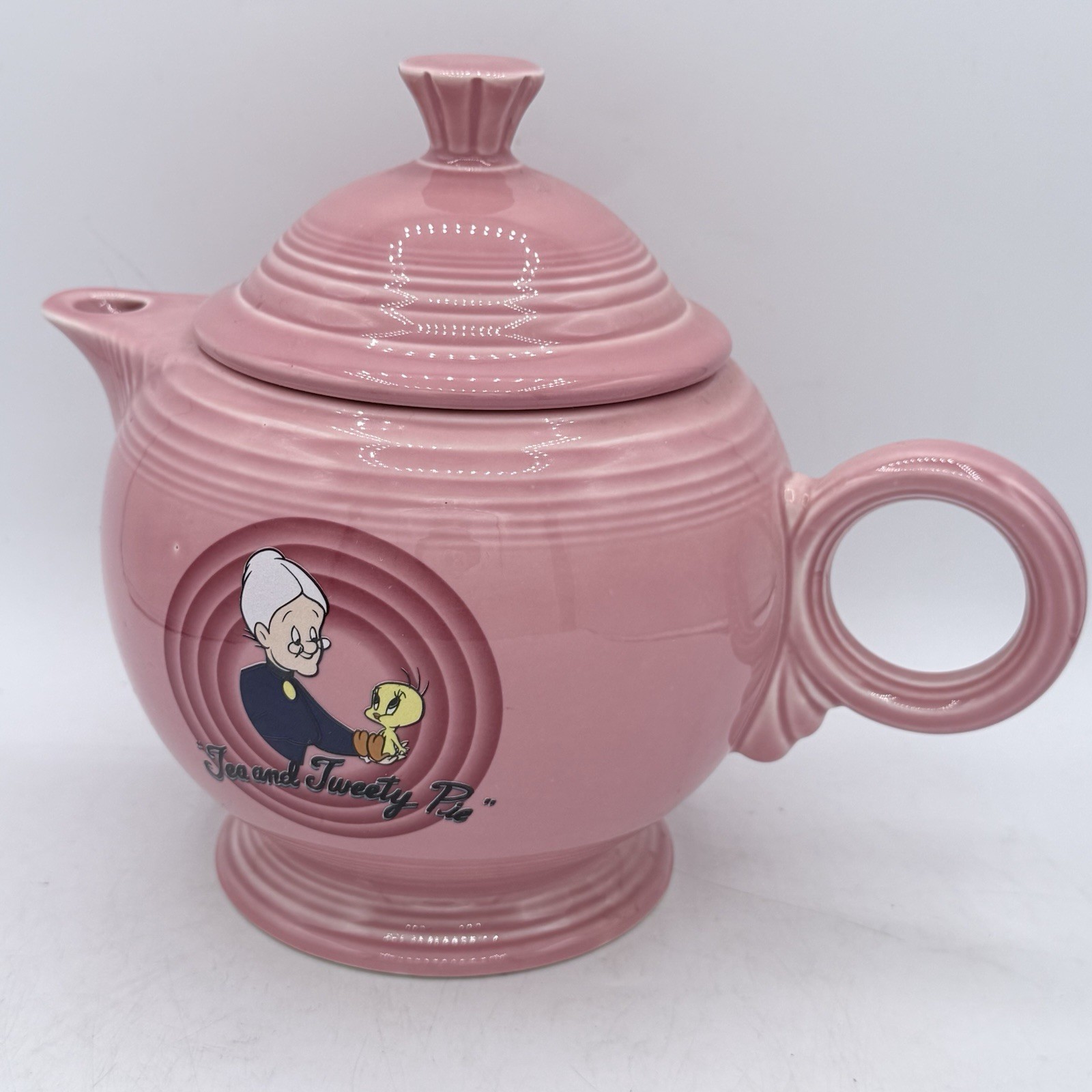 RETIRED FIESTAWARE Tweety Bird Granny Tea Pot 1994 Looney Tunes Fiesta Rose NWT