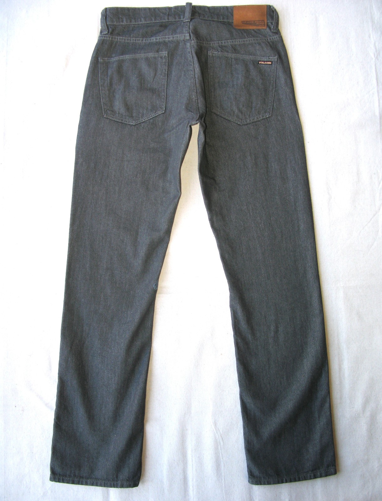 NEW Volcom Solver Modern Straight Jeans Mens Size 30 X 31 Gray 100% Cotton
