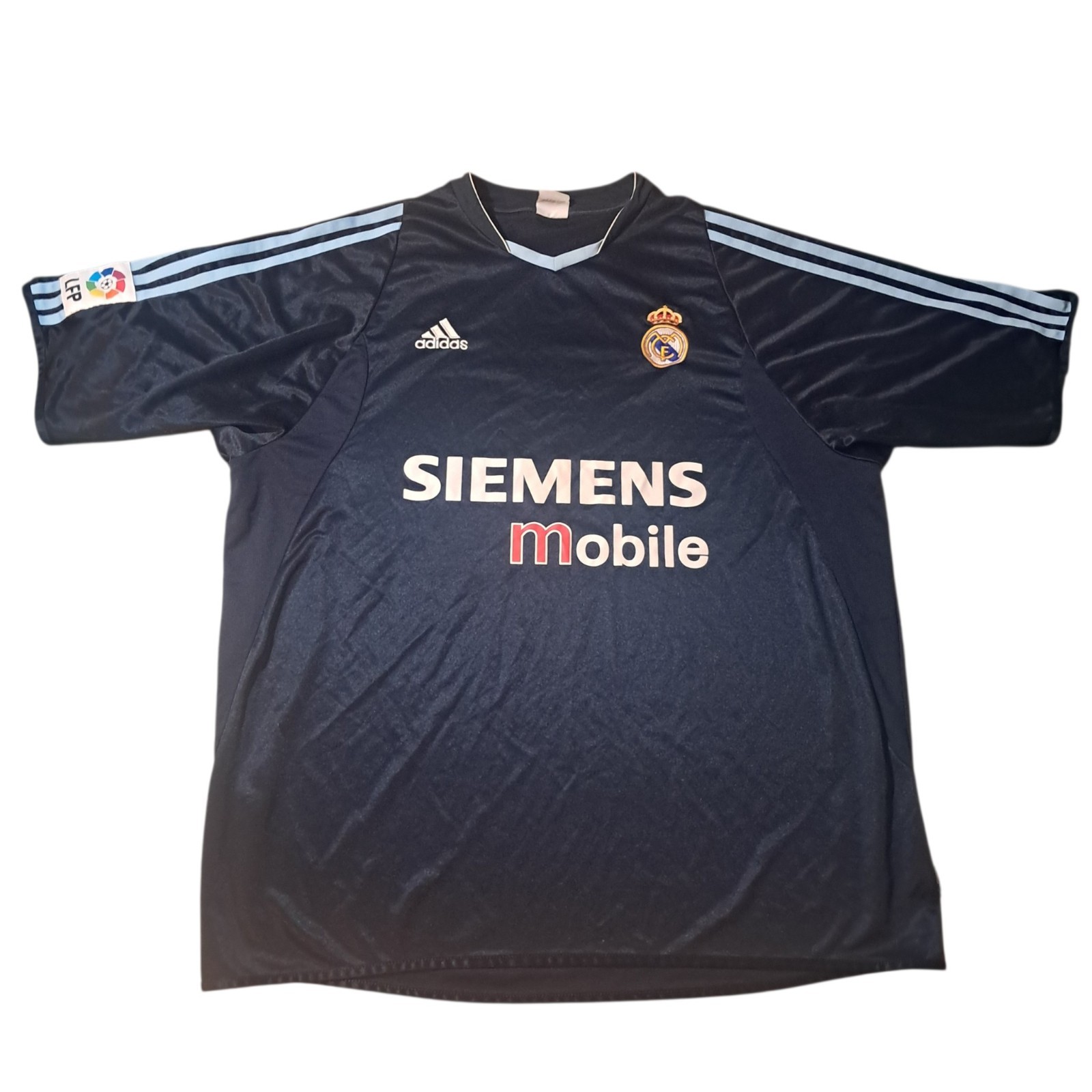 VTG Adidas Real Madrid 2003/04 Away Jersey Roberto Carlos #3 Soccer Football XL VTG Adidas Real Madrid 2003/04 Away Jersey Roberto Carlos #3 Soccer Football XL