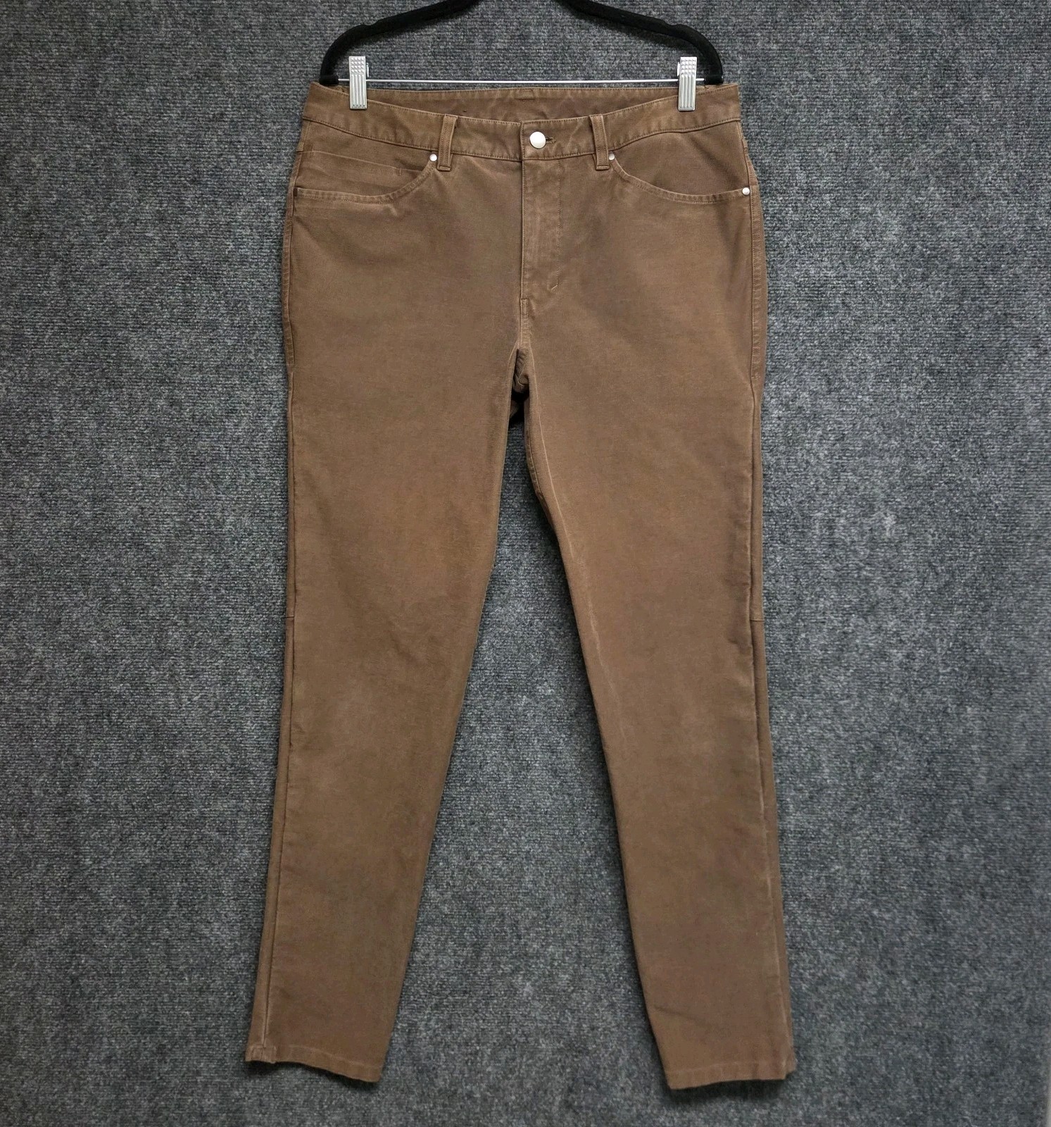 Lululemon Pants Mens 34x33 Brown ABC Slim Fit Utilitech 5 Pocket Chinos FLAW Lululemon Pants Mens 34x33 Brown ABC Slim Fit Utilitech 5 Pocket Chinos FLAW