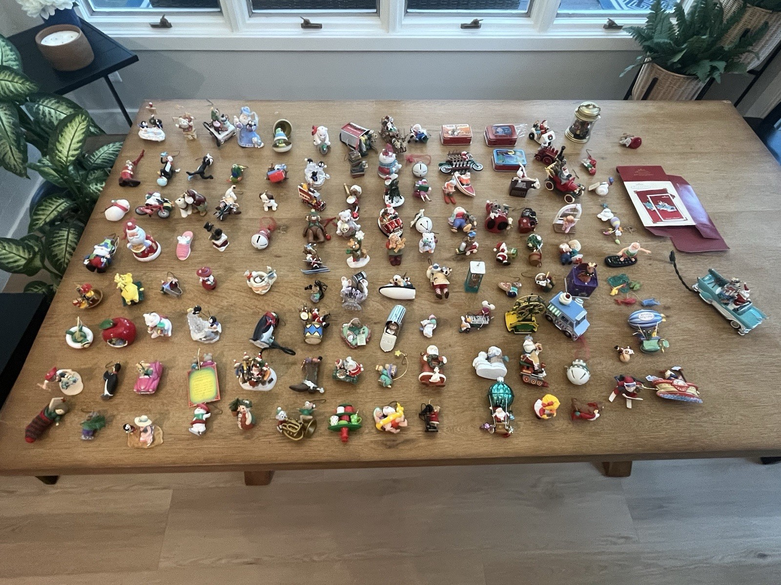 Hallmark Keepsake Ornament Lot Of 100