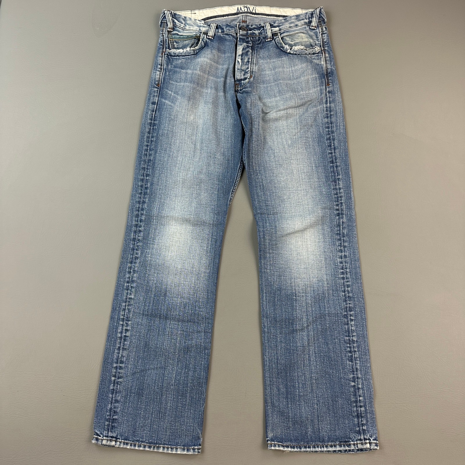 Vintage Mavi Matt Jeans Mens 32x32 Blue Medium Wash Denim Relaxed Straight Y2K Vintage Mavi Matt Jeans Mens 32x32 Blue Medium Wash Denim Relaxed Straight Y2K