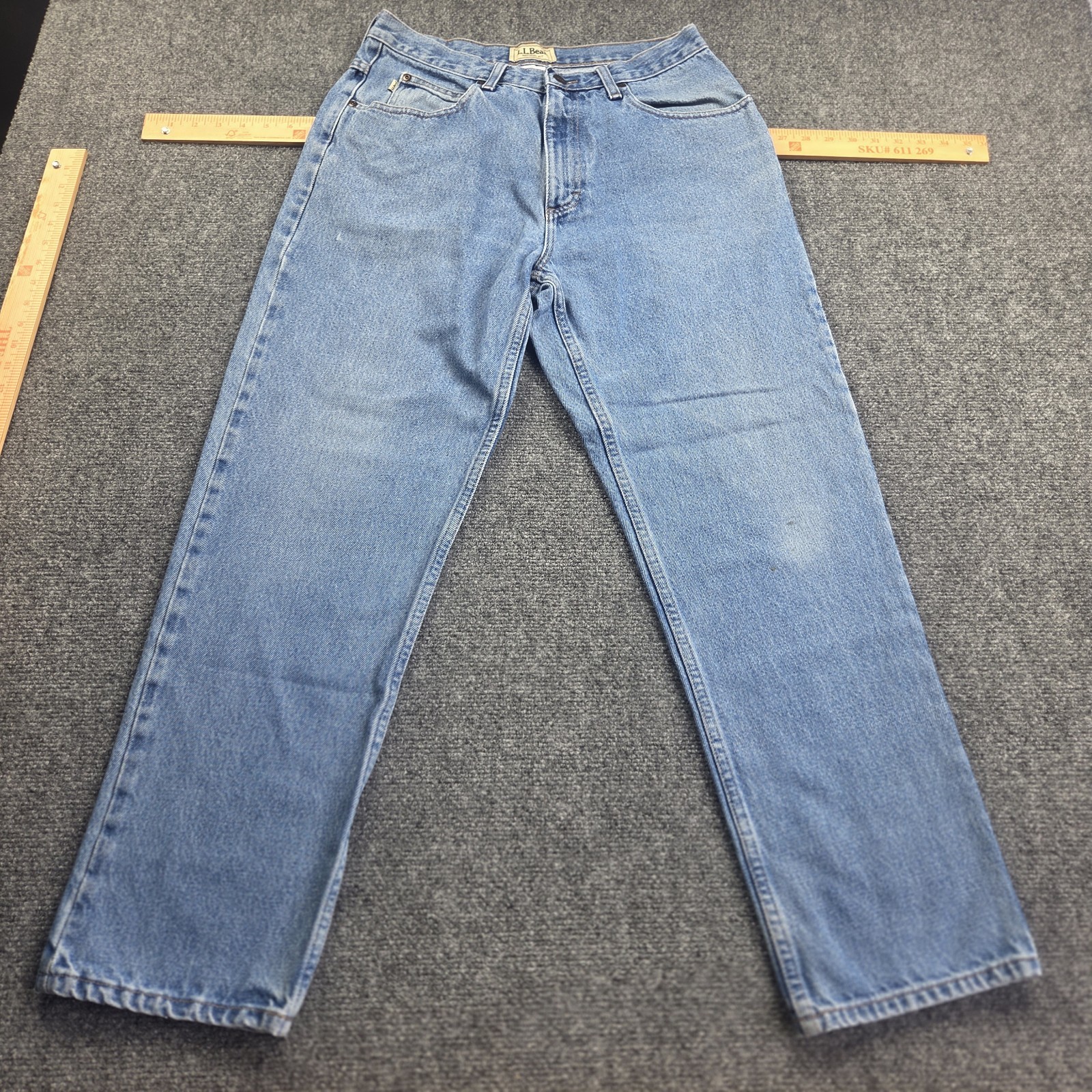 L.L. Bean Natural Fit Men’s Jeans 32x30 Blue Denim 100% Cotton Straight Leg