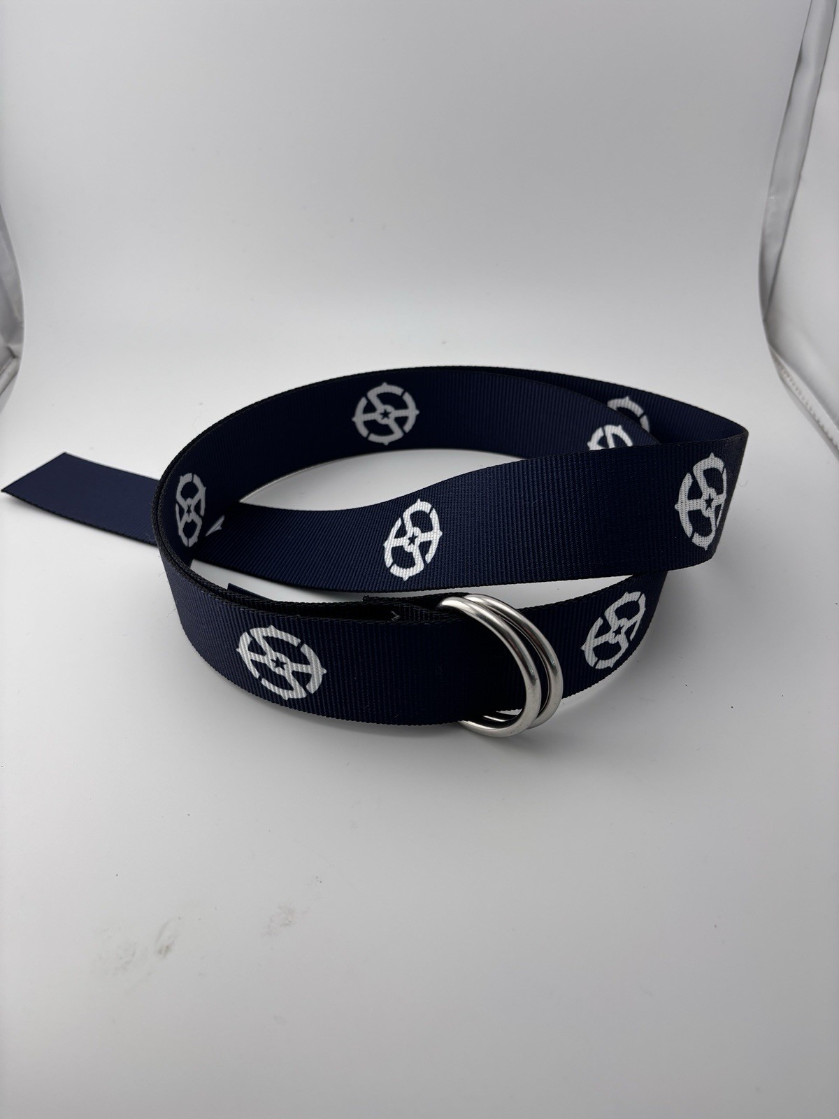 Lemon & Line Regatta Belt NWOT ship\'s helm logo Safe Harbor Marinas navy white