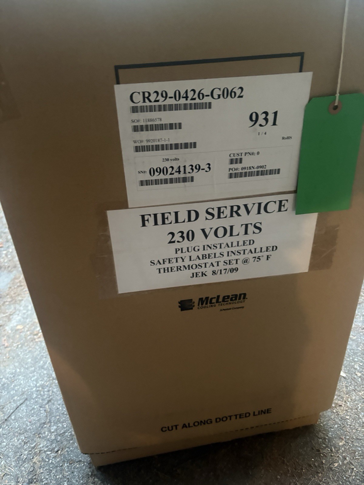 McLean CR29-0426-G062 230V Electronic Enclosure Air Conditioner Open Box