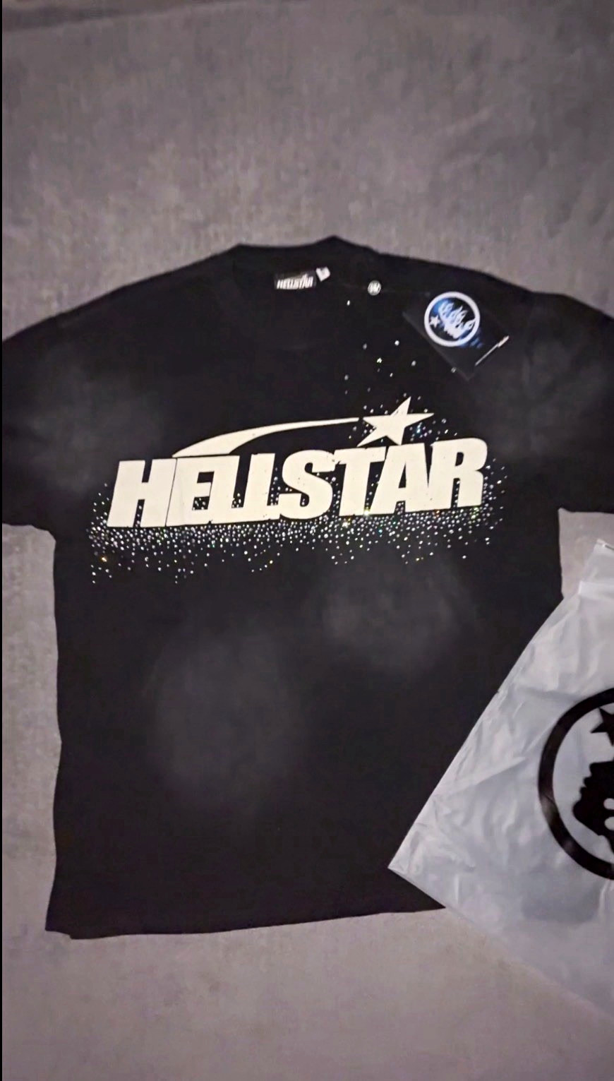 HELLSTAR Men\'s Black Graphic Logo Print T-Shirt, Size XL Regular HELLSTAR Men\'s Black Graphic Logo Print T-Shirt, Size XL Regular