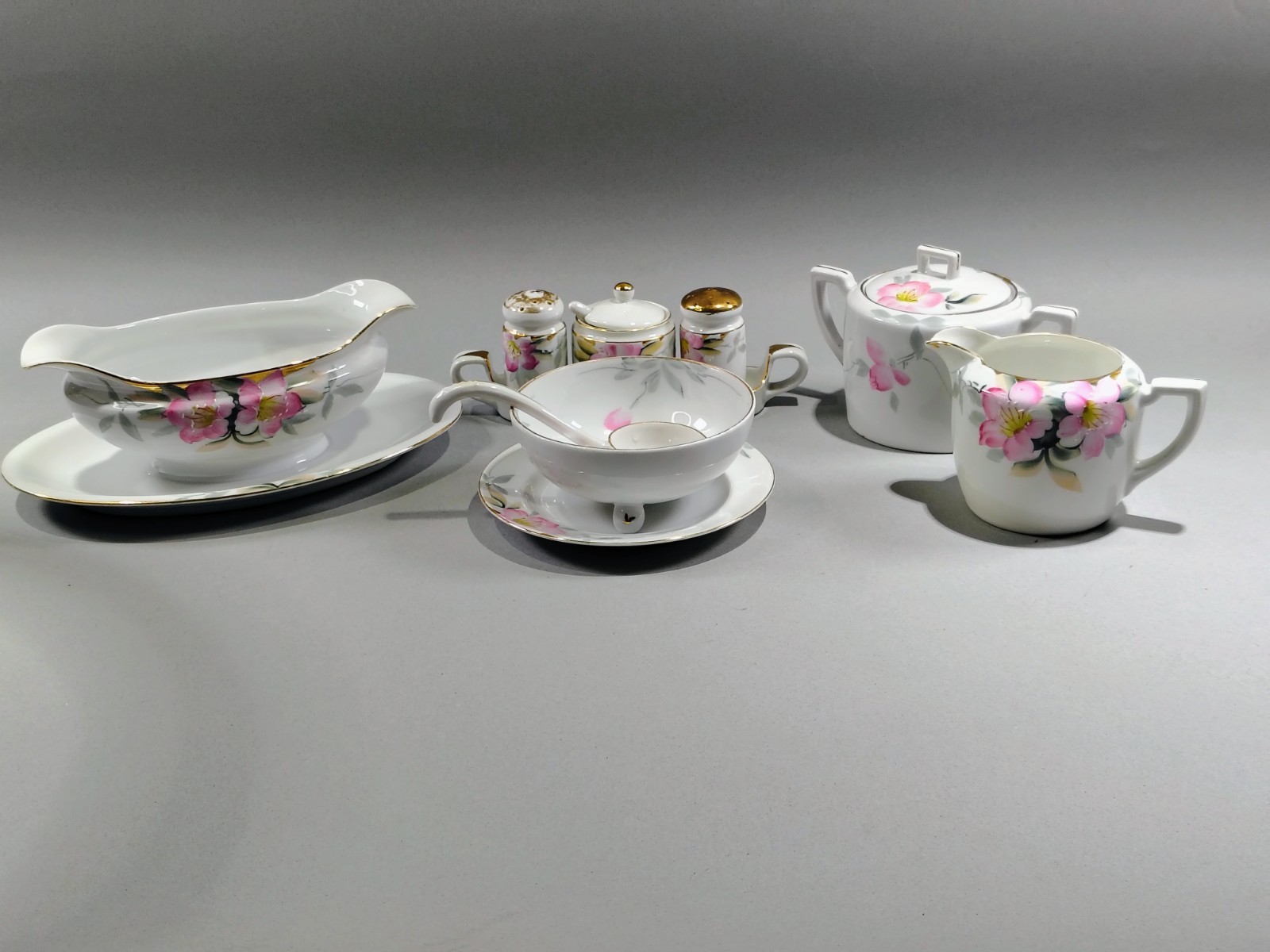 Vintage Late 1920 Noritake China 19322 Azalea Creamer Sugar Gravy Salt Pepper + Vintage Late 1920 Noritake China 19322 Azalea Creamer Sugar Gravy Salt Pepper +