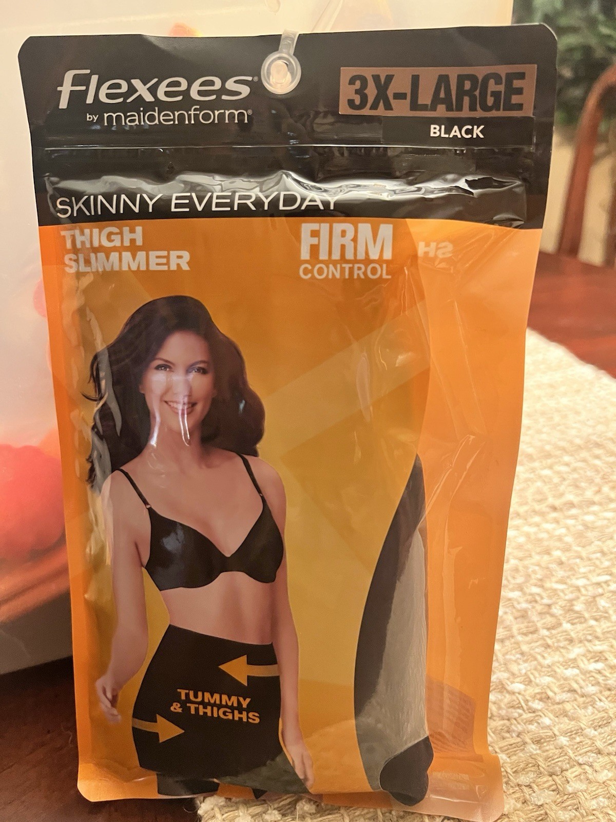 Flexees by Maidenform Skinny Everyday Thigh Slimmer Firm Abdomen Waist Leg 3X Flexees by Maidenform Skinny Everyday Thigh Slimmer Firm Abdomen Waist Leg 3X