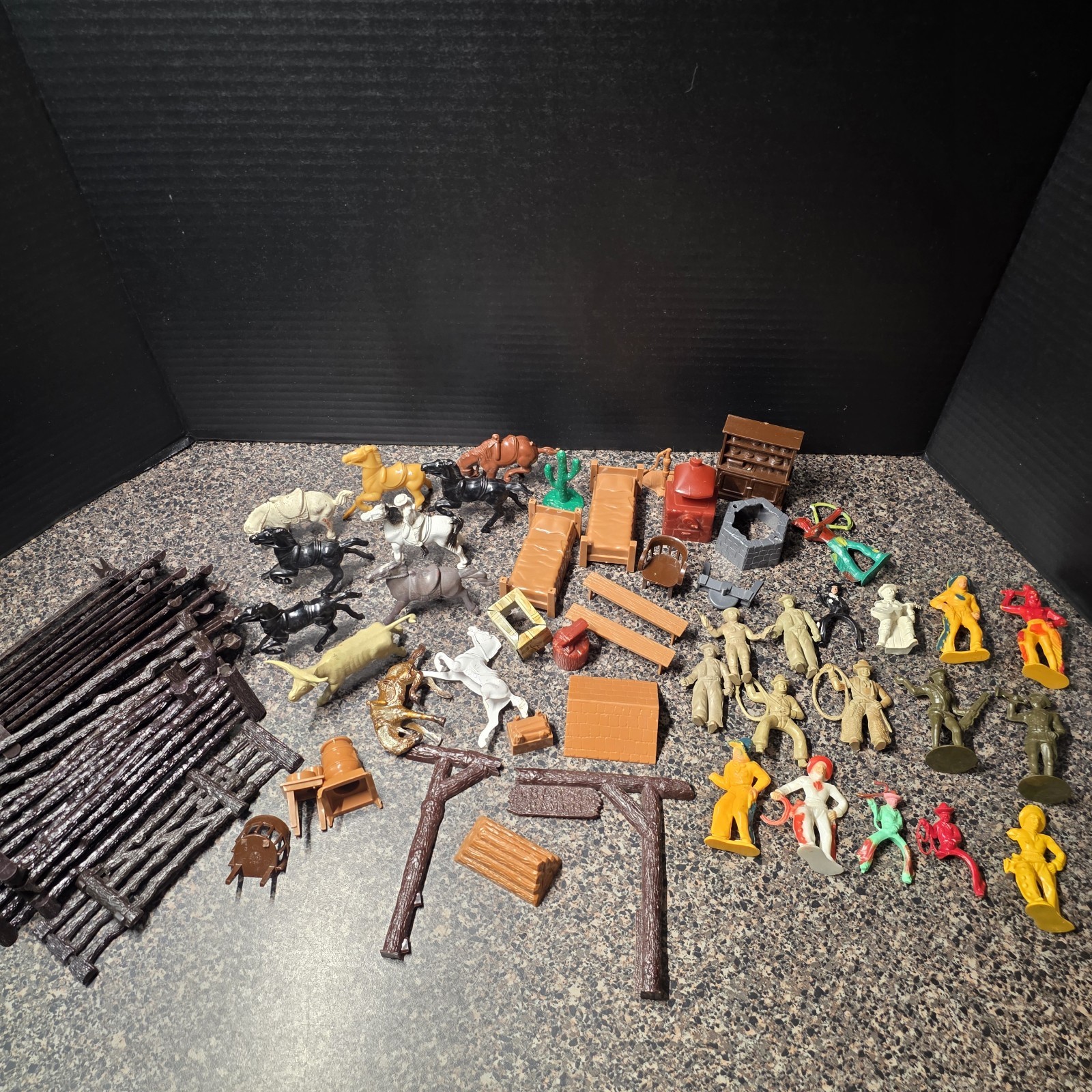 Vintage Marx BAR M Ranch Western Playset Lot Cowboys Horses 1960s