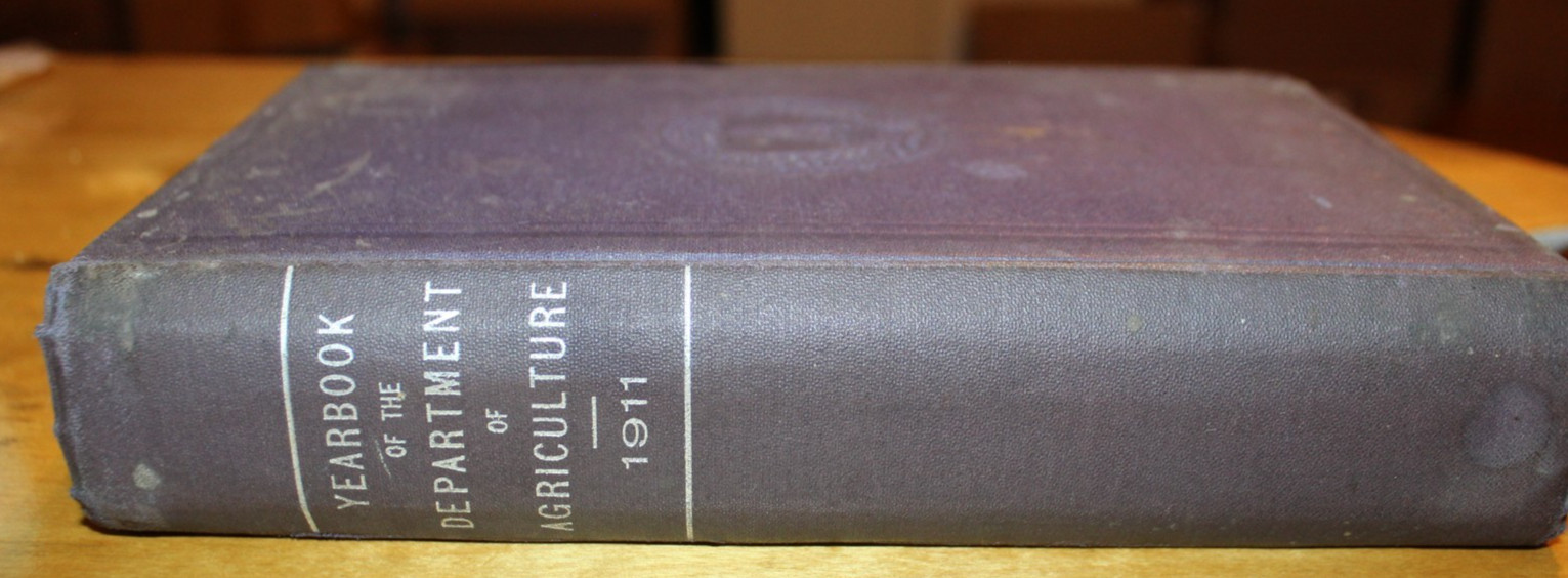Antique 1911 Yearbook US Dept of Agriculture Litho Fruit Plates Art Prints