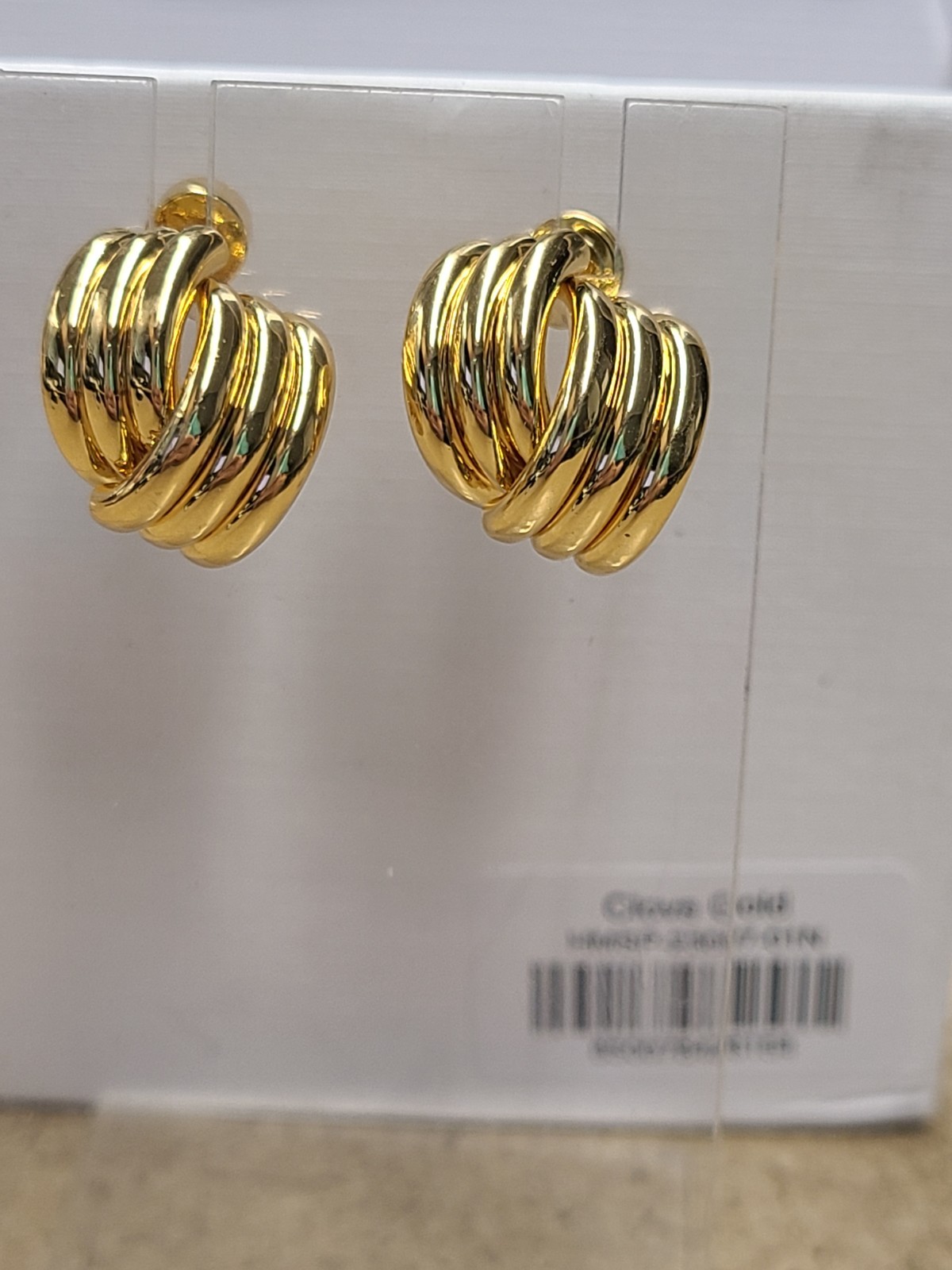 Heaven Mayhem Clove Gold Earrings