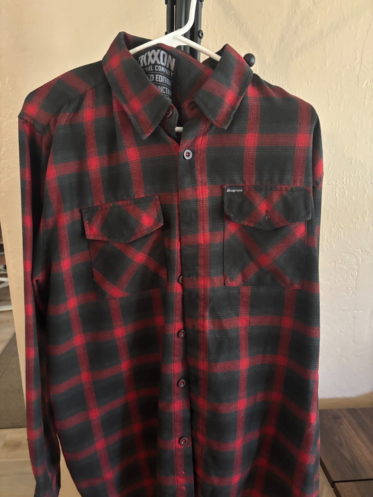 Dixxon Flannel -Snap on- Red Black Plaid Shirt Mens XL Dixxon Flannel -Snap on- Red Black Plaid Shirt Mens XL