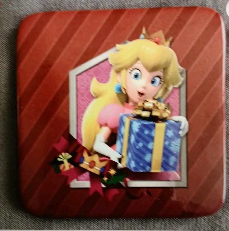 Princess Peach Pin Button Mario Bros. Princess Peach Pin Button Mario Bros.