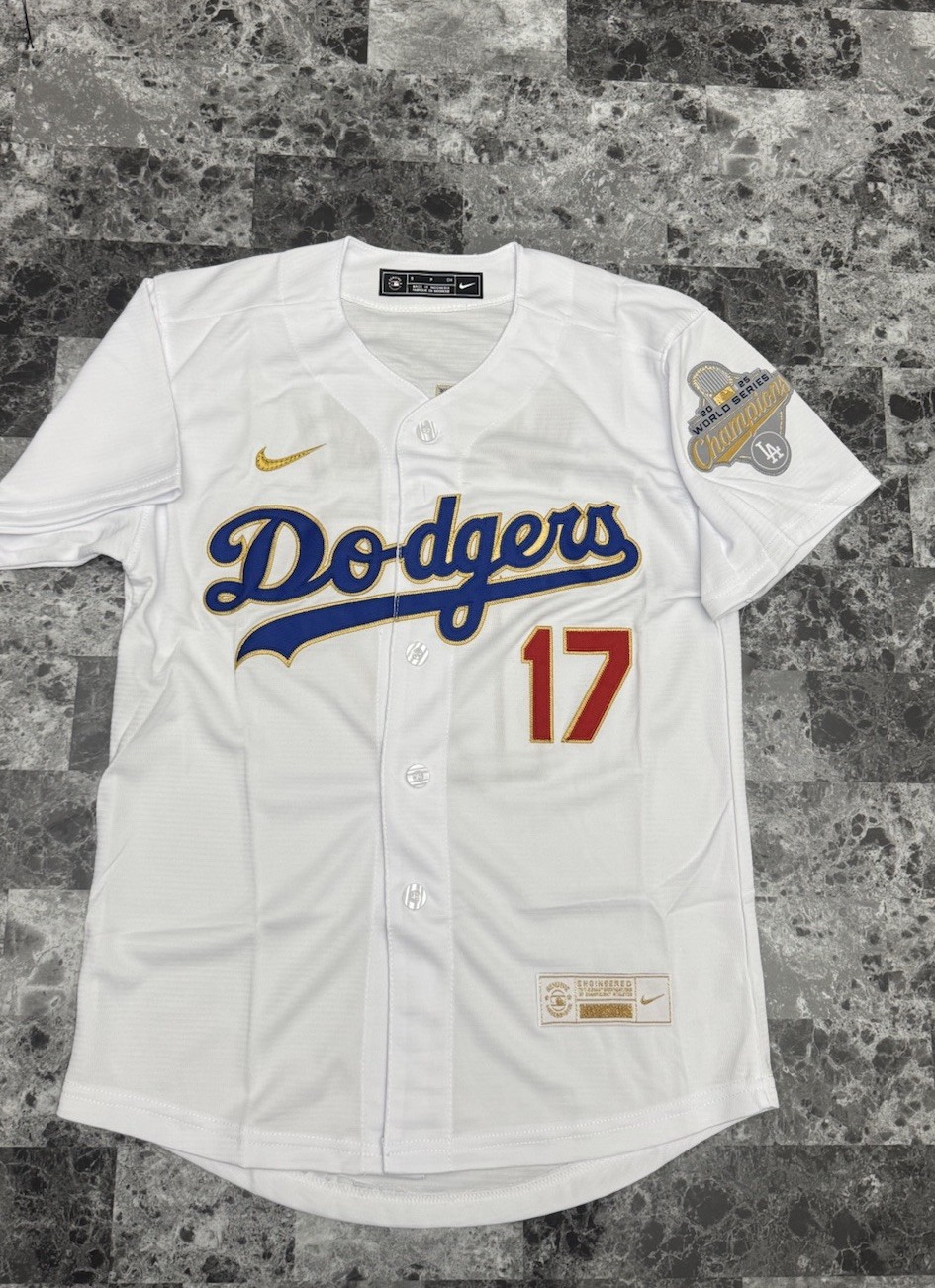 Shohei Ohtani White/Gold Jersey Kids S (8)Los Angeles Dodgers 25 WSC PATCH