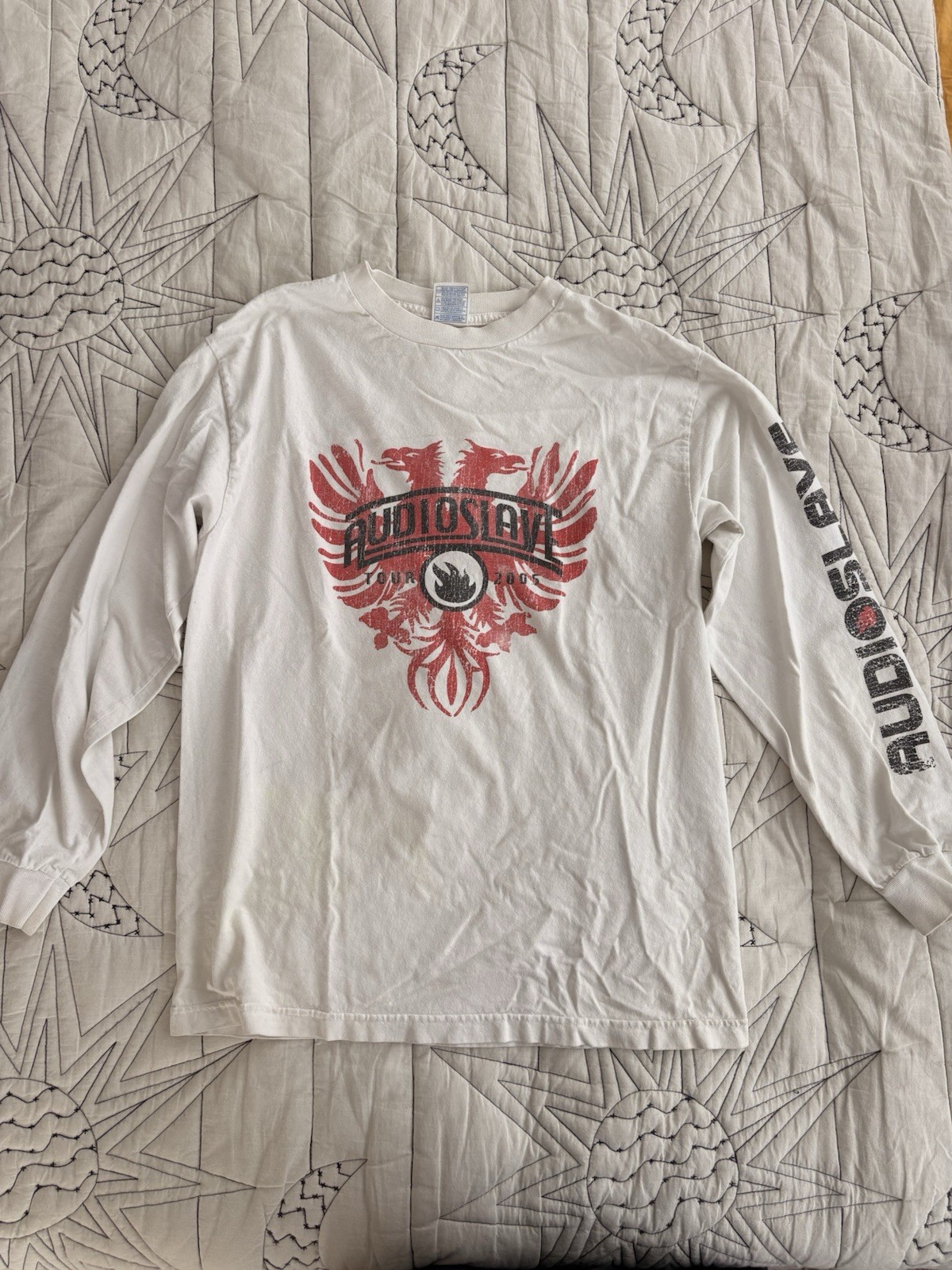 Vintage Audioslave Tour 2005 White Long Sleeve Graphic T-Shirt Rock & Pop