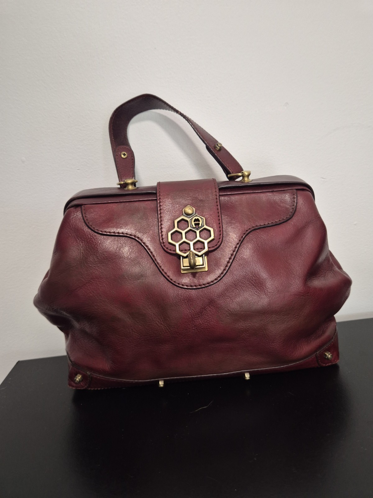 ETIENNE AIGNER VINTAGE GERMAN LEATHER PURSE HANDBAG DOCTOR SATCHEL ETIENNE AIGNER VINTAGE GERMAN LEATHER PURSE HANDBAG DOCTOR SATCHEL