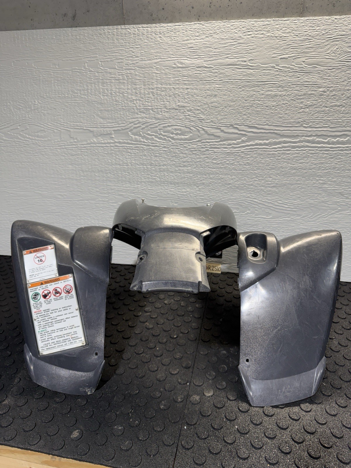 05 Yamaha Raptor 350 Front Plastic 05 Yamaha Raptor 350 Front Plastic