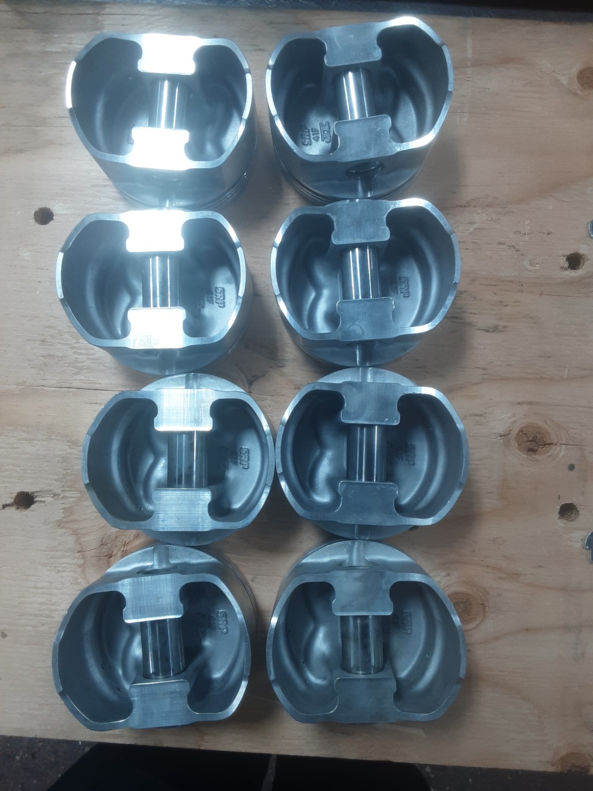 JE SRP 4.165 bore 400 + .040 flat top pistons JE SRP 4.165 bore 400 + .040 flat top pistons