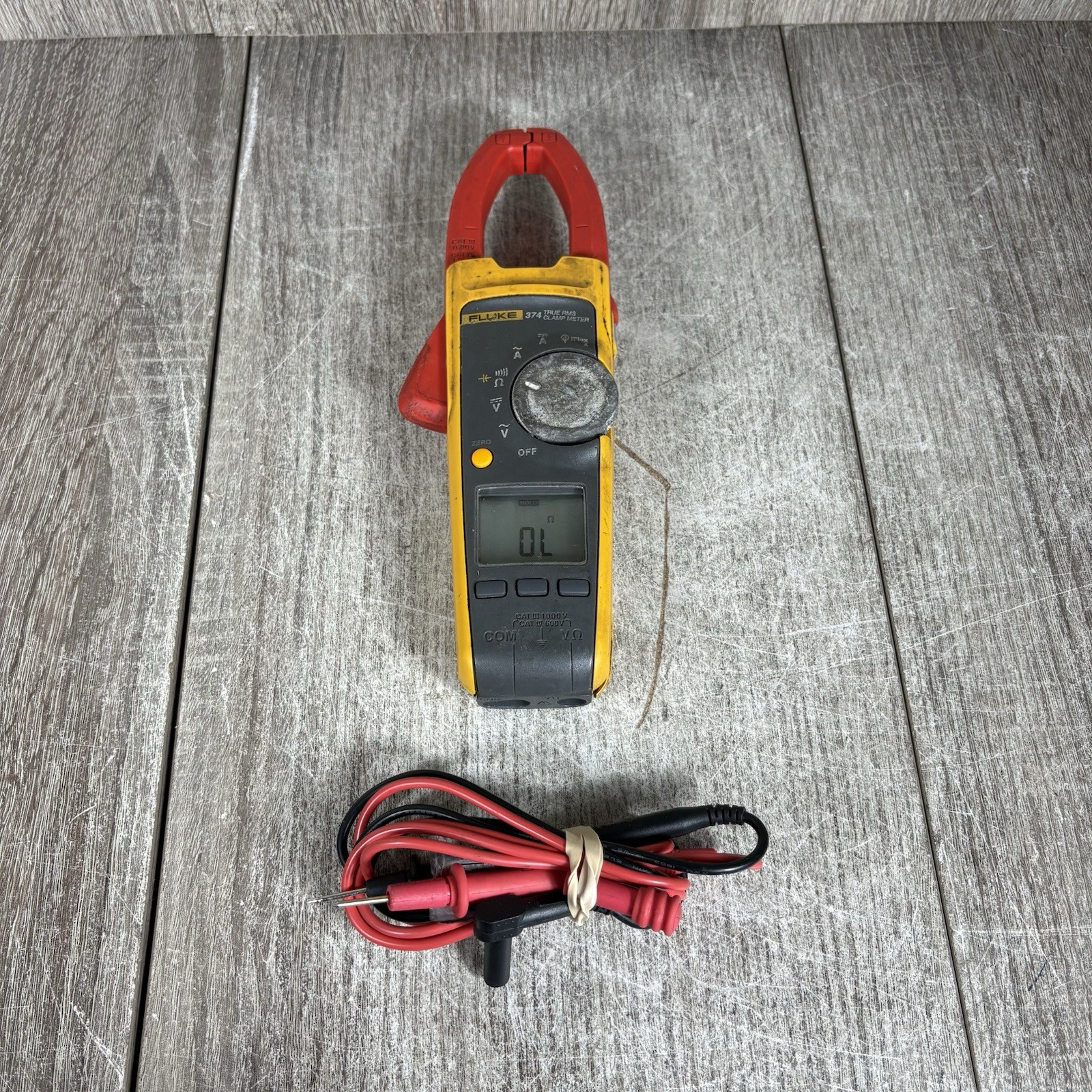Fluke 374 FC TRUE RMS Clamp Meter WITH FLUKE LEADS NICE Works Good Fluke 374 FC TRUE RMS Clamp Meter WITH FLUKE LEADS NICE Works Good