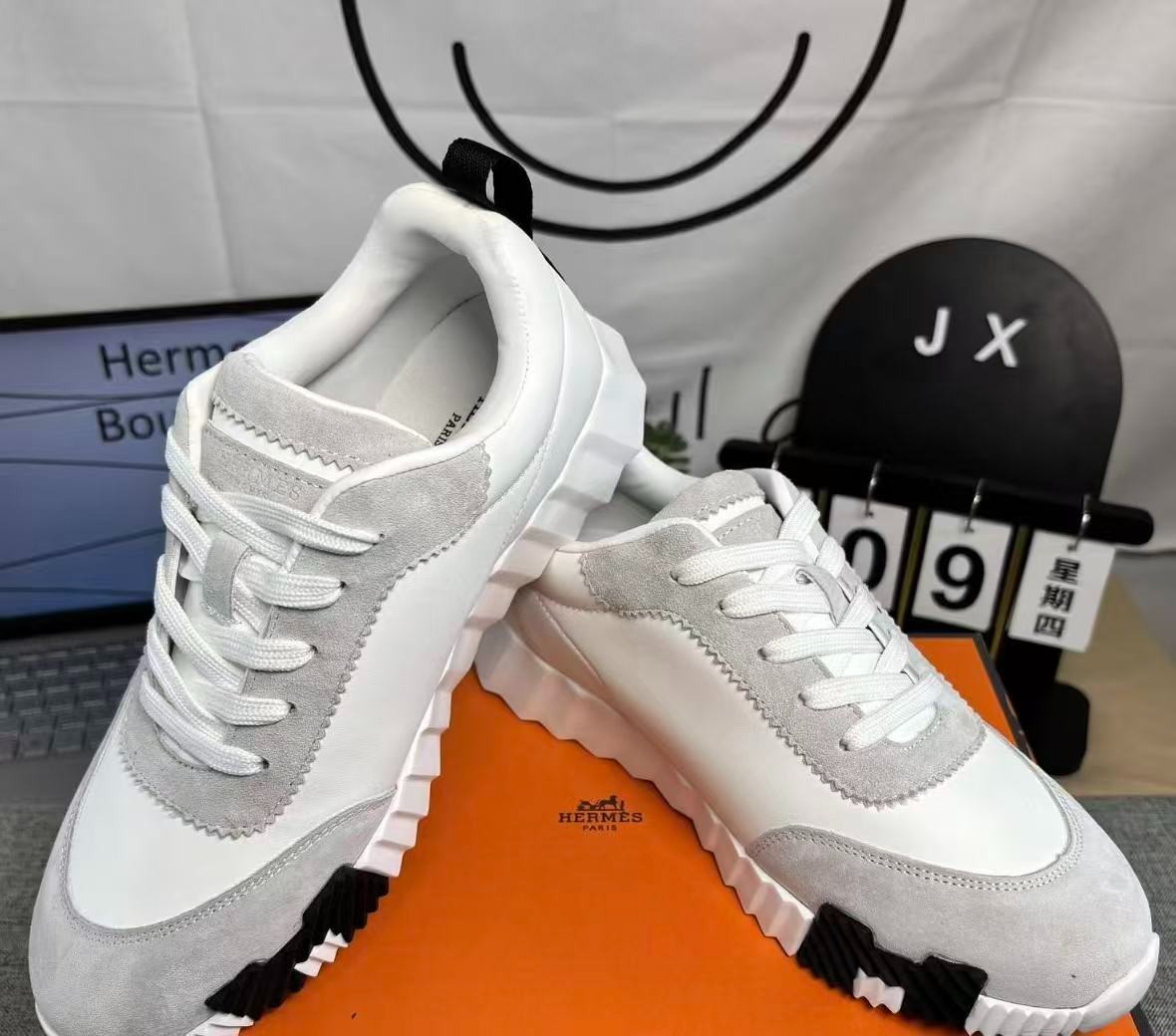 Hermes Bouncing Sneaker White Grey Leather Suede Luxury Casual Shoes Unisex Hermes Bouncing Sneaker White Grey Leather Suede Luxury Casual Shoes Unisex