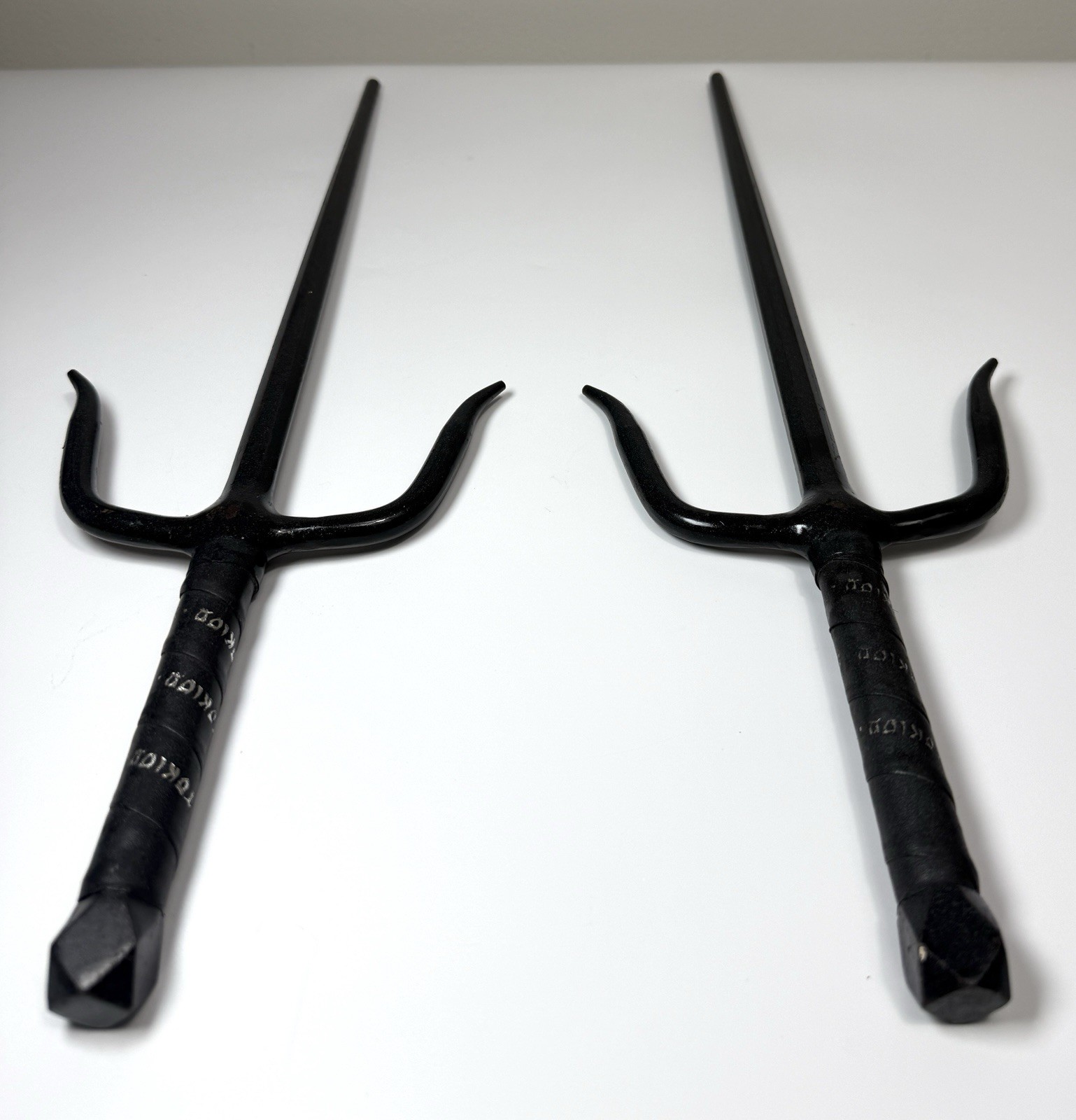 Vintage 1980s TOKIDU AWMA 19.5in Heavyweight Black Octagon Sai Pair Kobudo