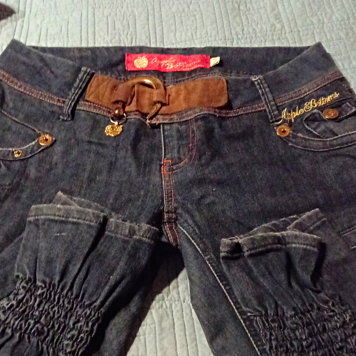 Apple Bottoms Women’s Size 8 Dark Wash Blue Denim Jeans Embroidered Buckle Ankle