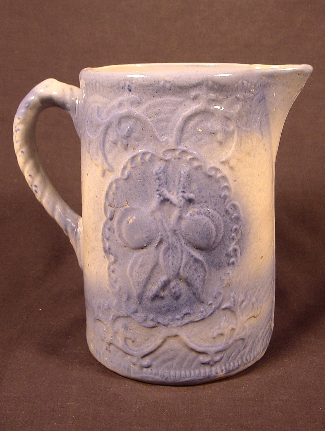 VERY FINE ANTIQUE AMERICAN RRP PLUMB PITCHER BLUE GLAZE YELLOW WARE MINT VERY FINE ANTIQUE AMERICAN RRP PLUMB PITCHER BLUE GLAZE YELLOW WARE MINT